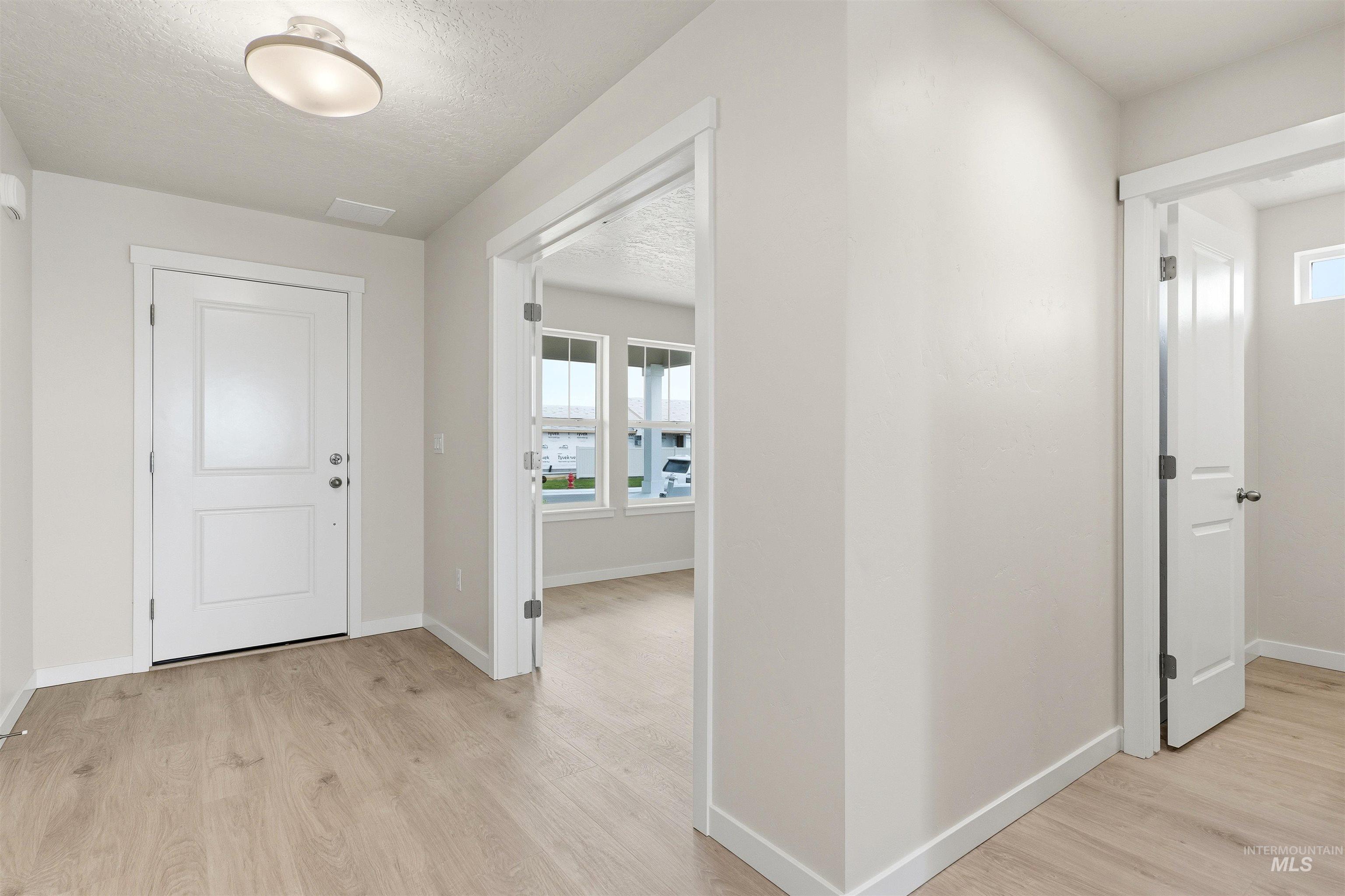 10179 Bellevue Ridge St Property Photo 35
