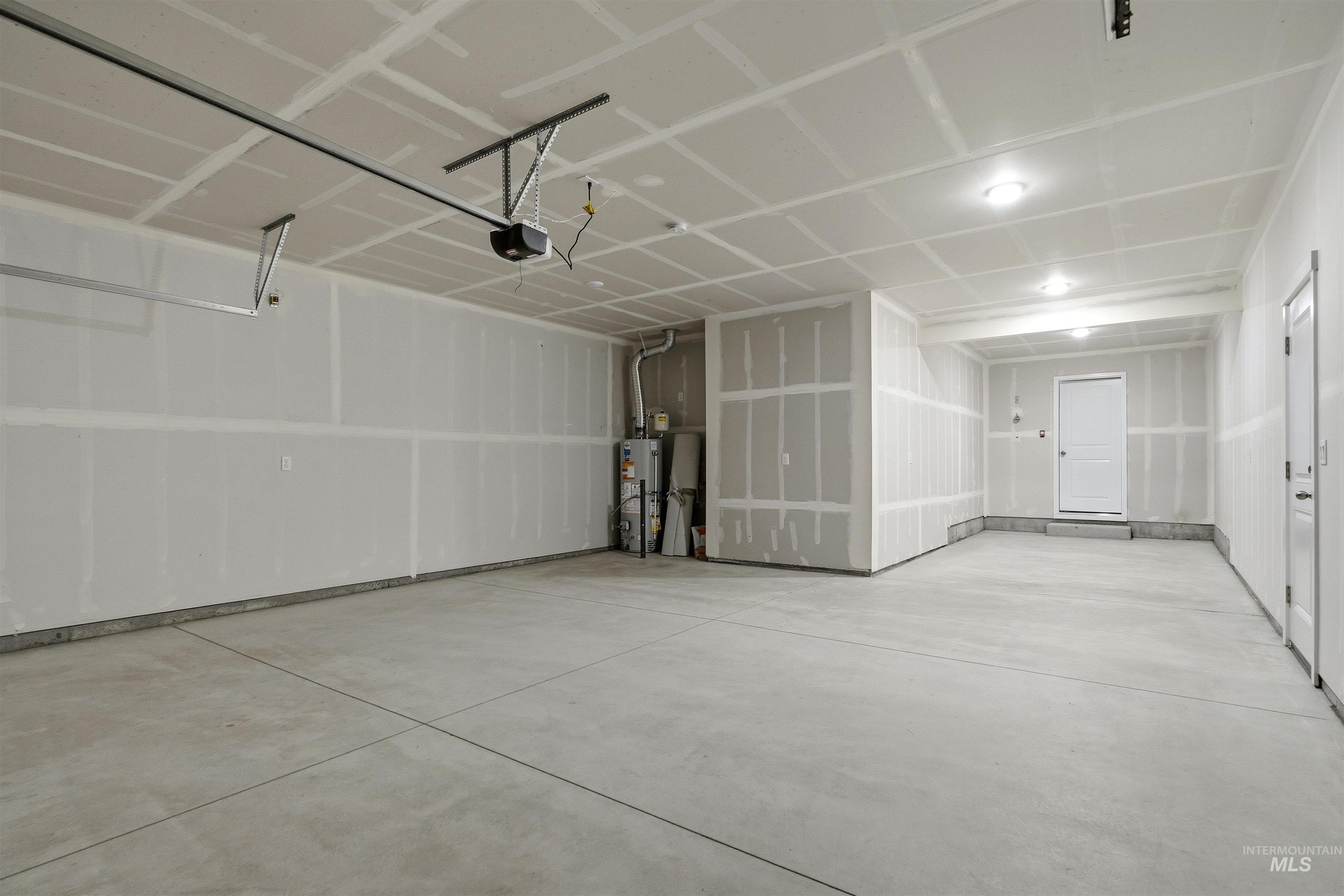 10179 Bellevue Ridge St Property Photo 38