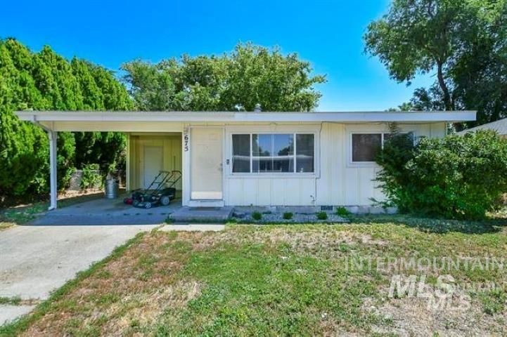 675 S 13th E Property Photo 1