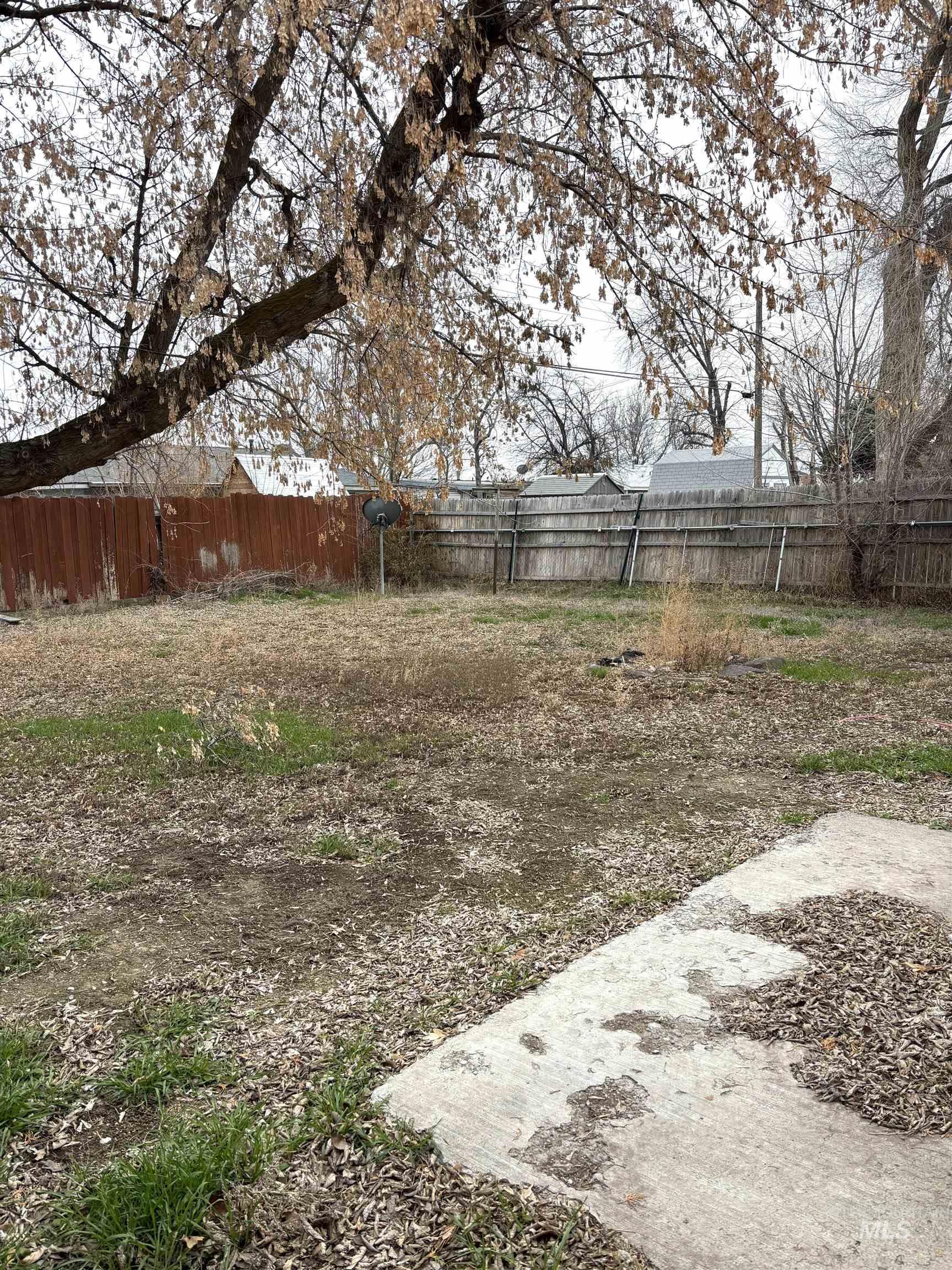 675 S 13th E Property Photo 13