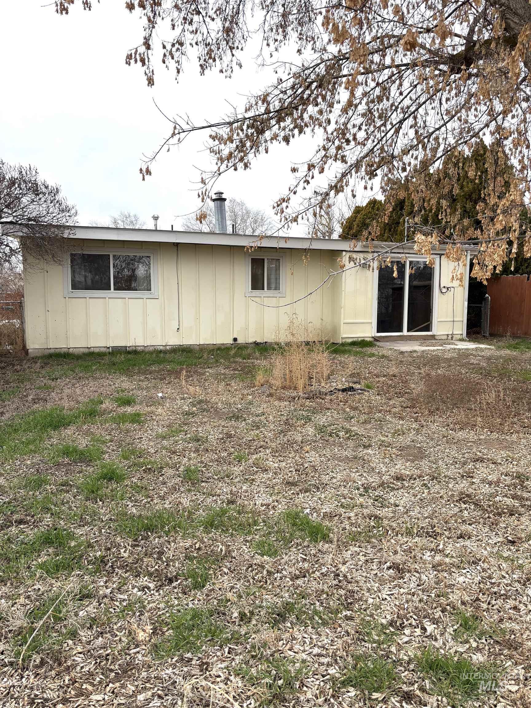 675 S 13th E Property Photo 14