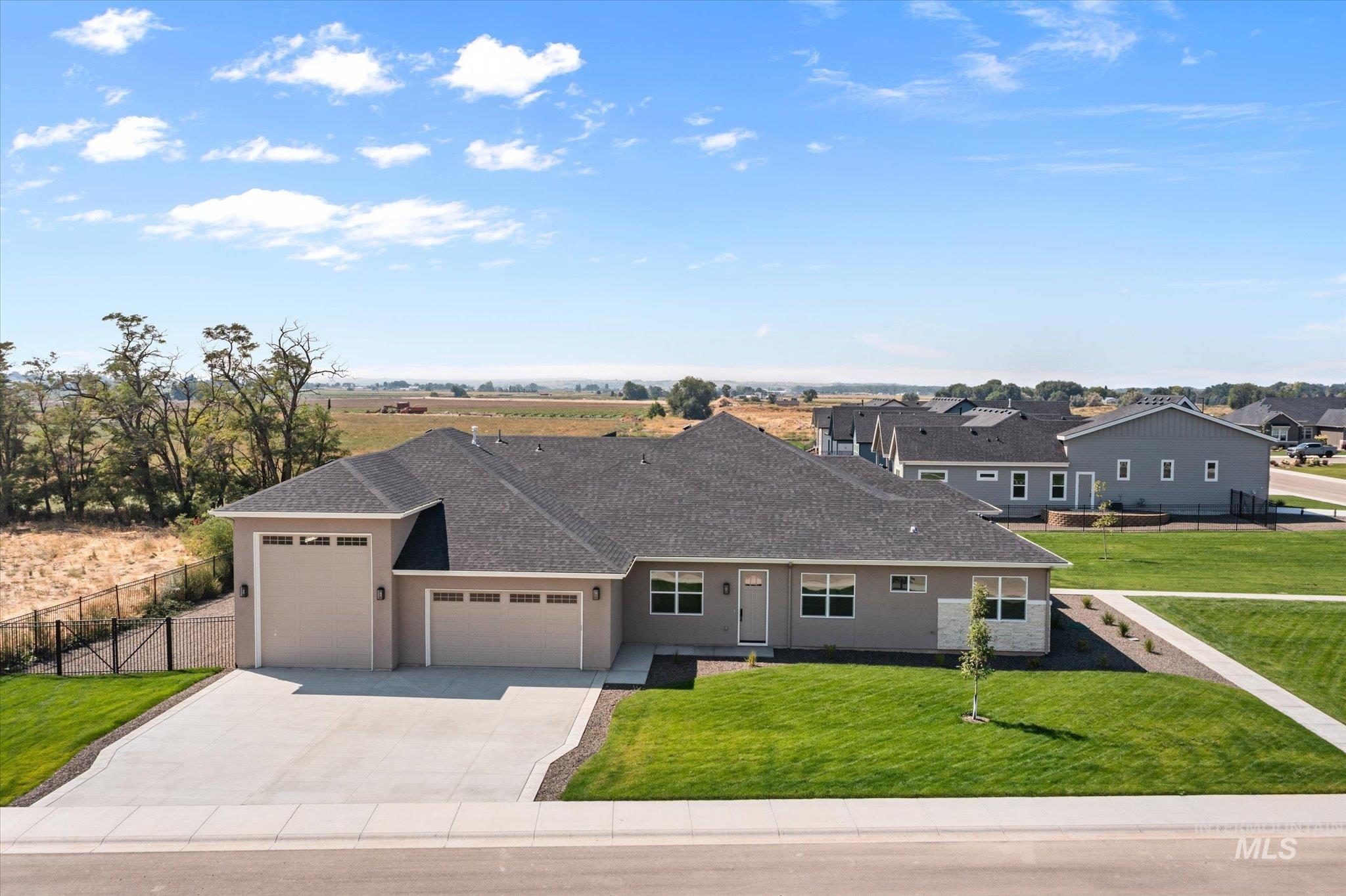 7265 E Red Kite St Property Photo 3