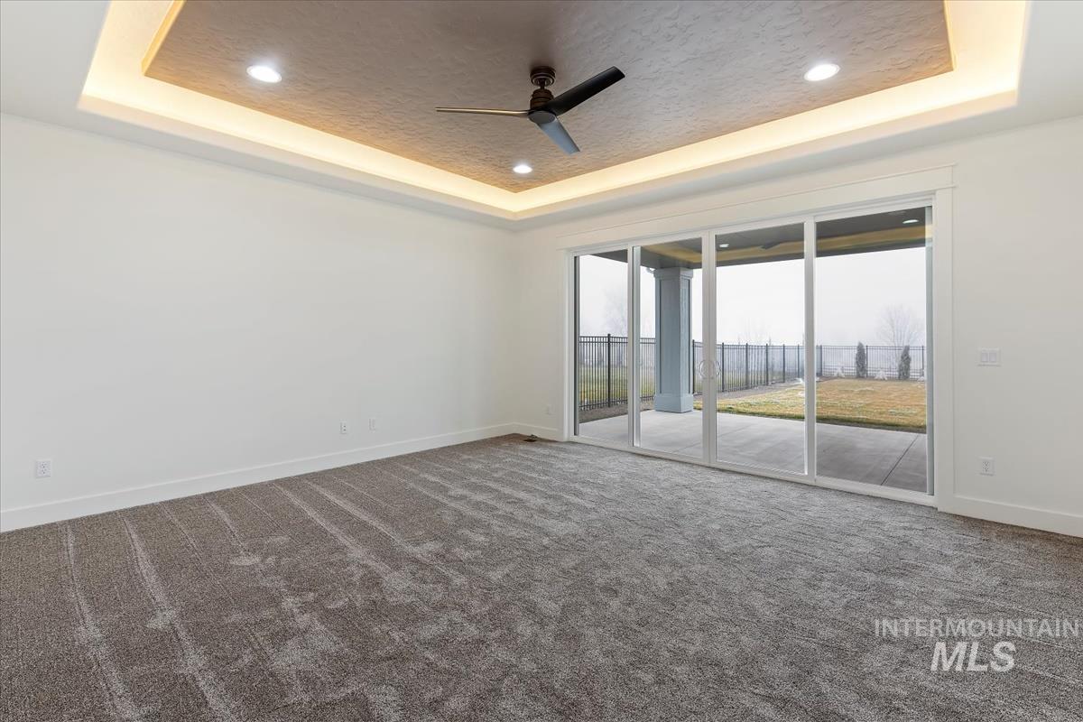 9953 S Peregrine Falcon Ave Property Photo 29