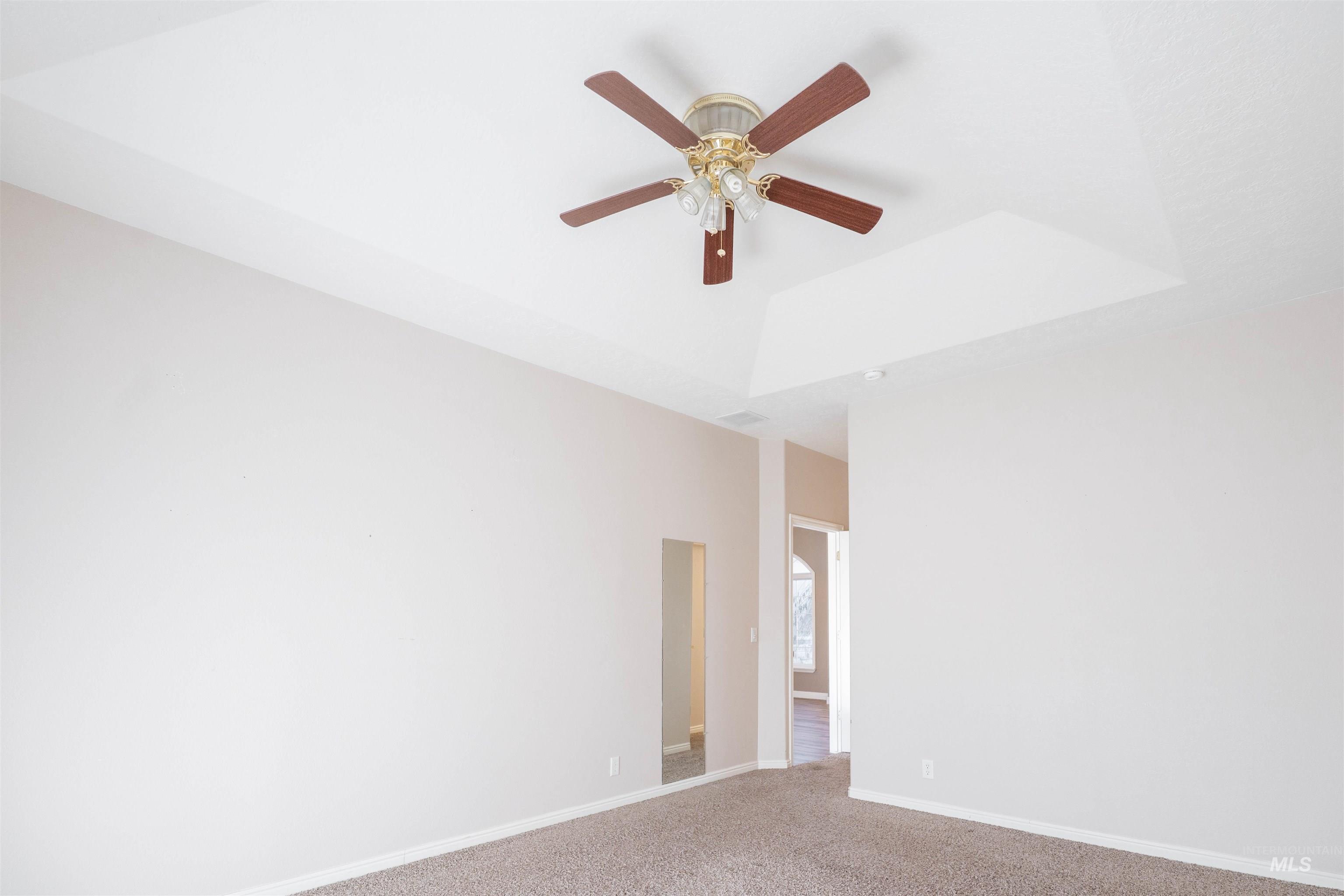 431 Pratt Pl Property Photo 15