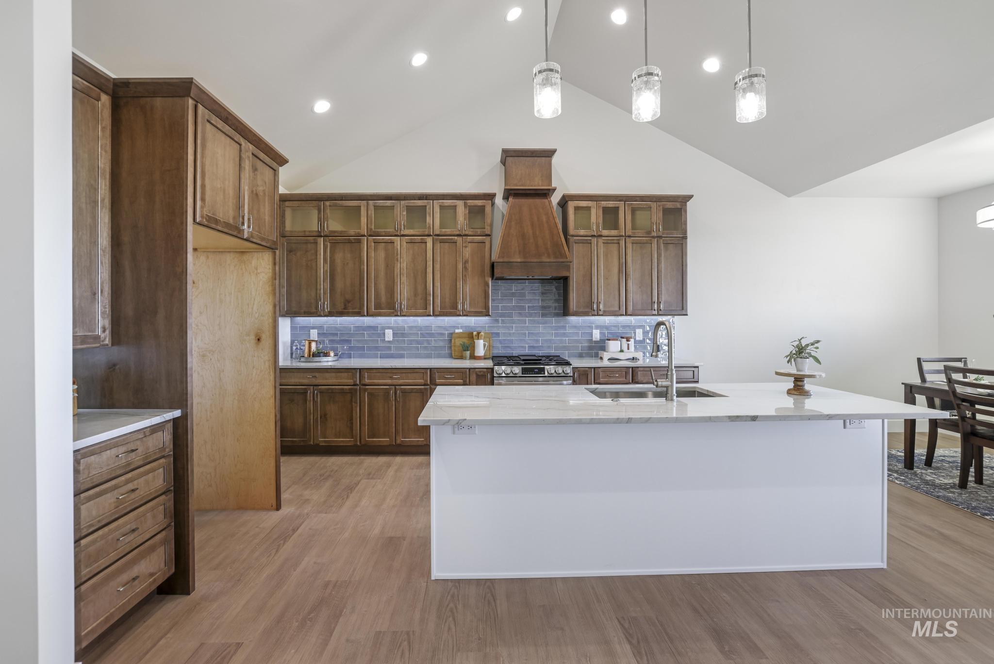 3679 E 3735 N Property Photo 9