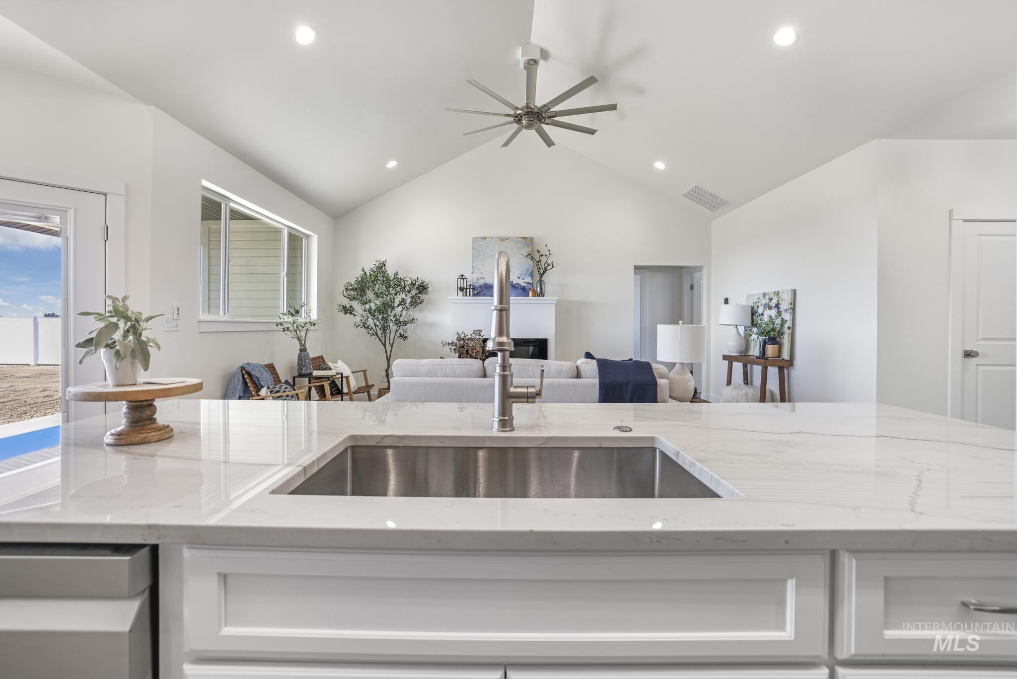 3679 E 3735 N Property Photo 16