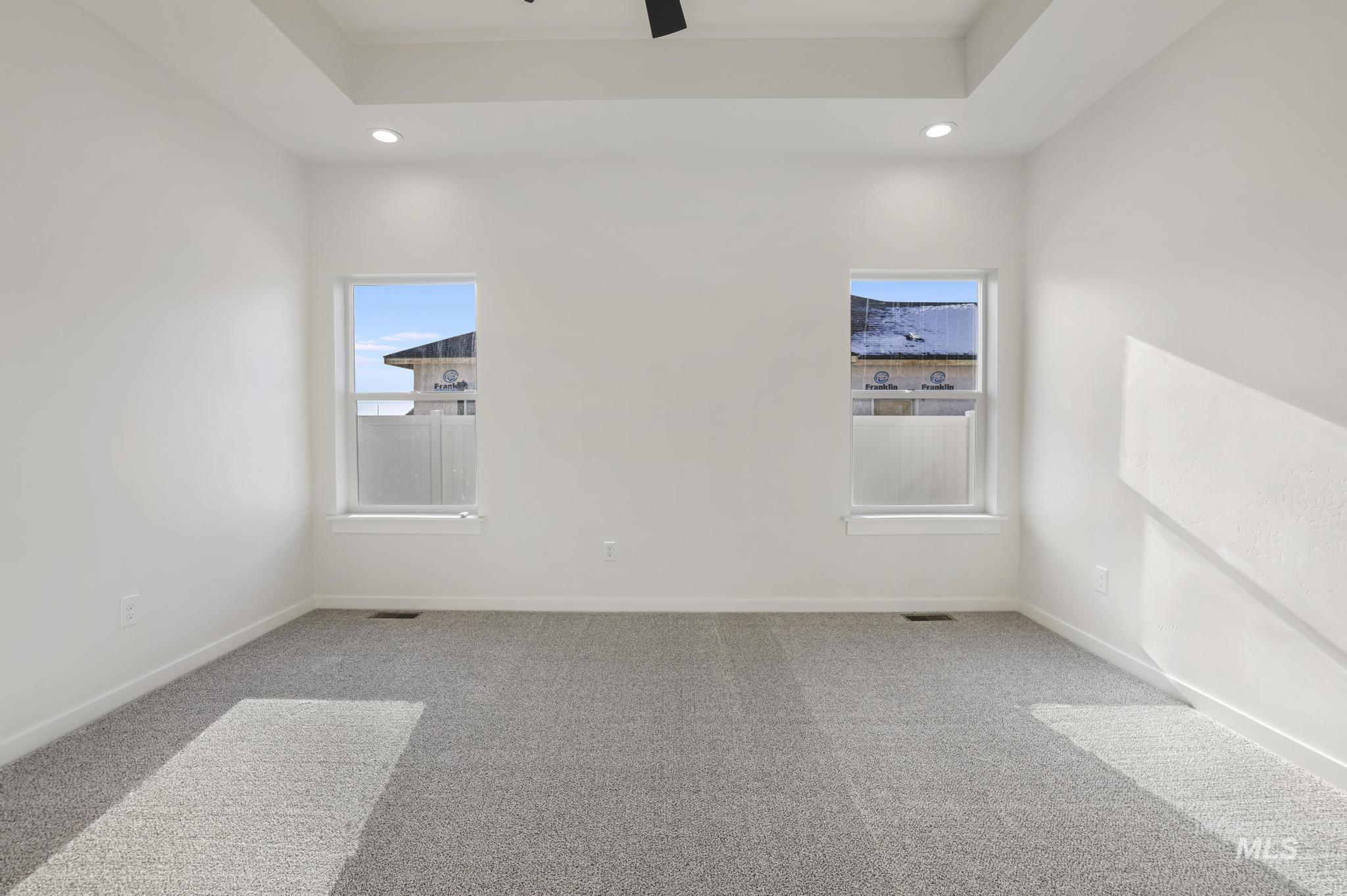 2014 Regan St Property Photo 16