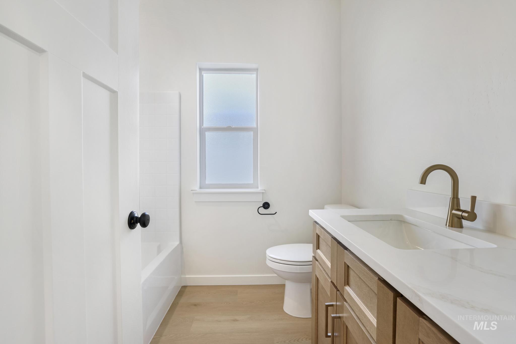 2014 Regan St Property Photo 22