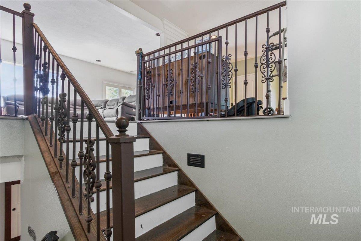 4864 N Larkwood Pl Property Photo 18