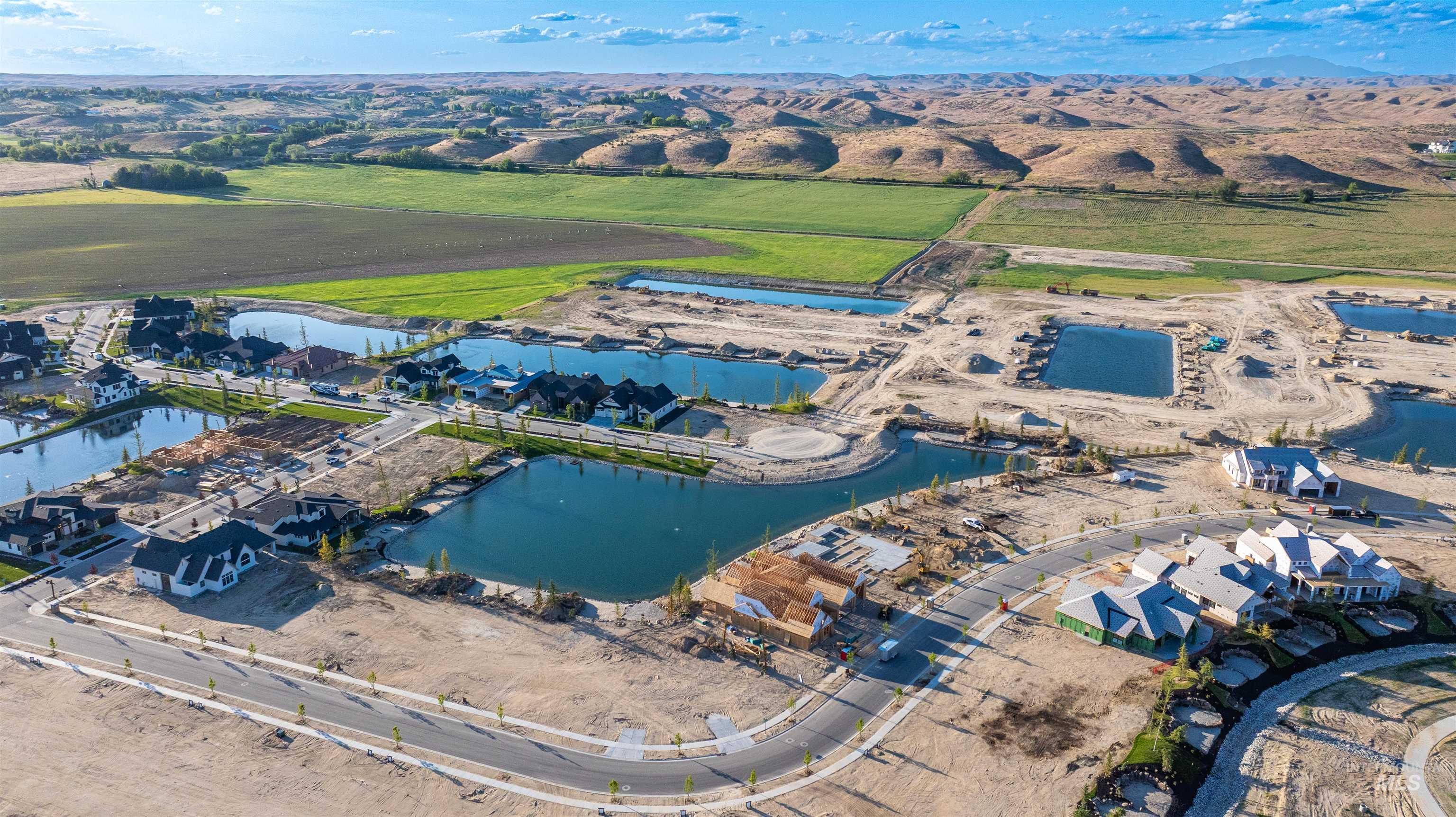 7600 W Windhurst Ave. Property Photo 5