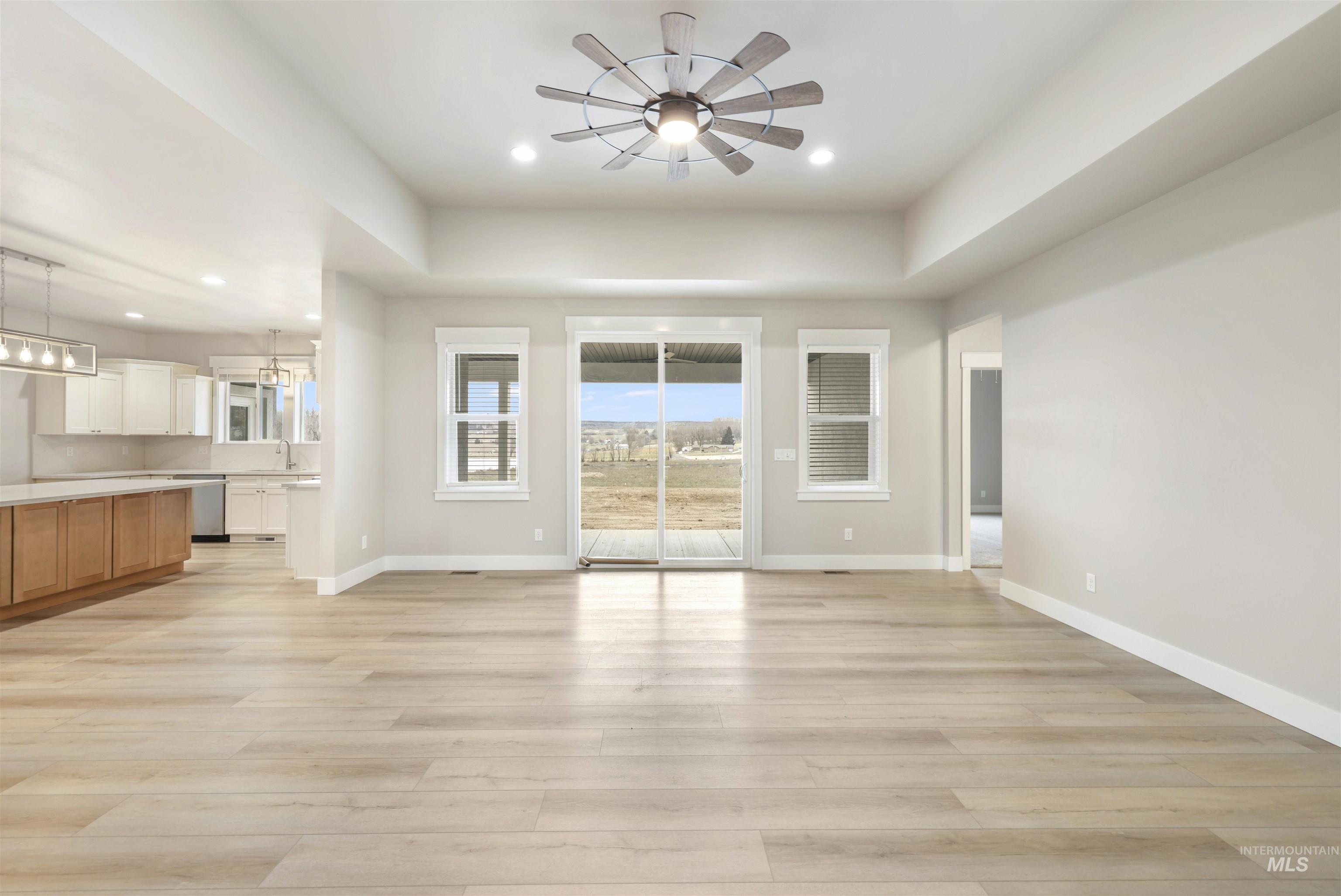 109 Stella Circle Property Photo 7