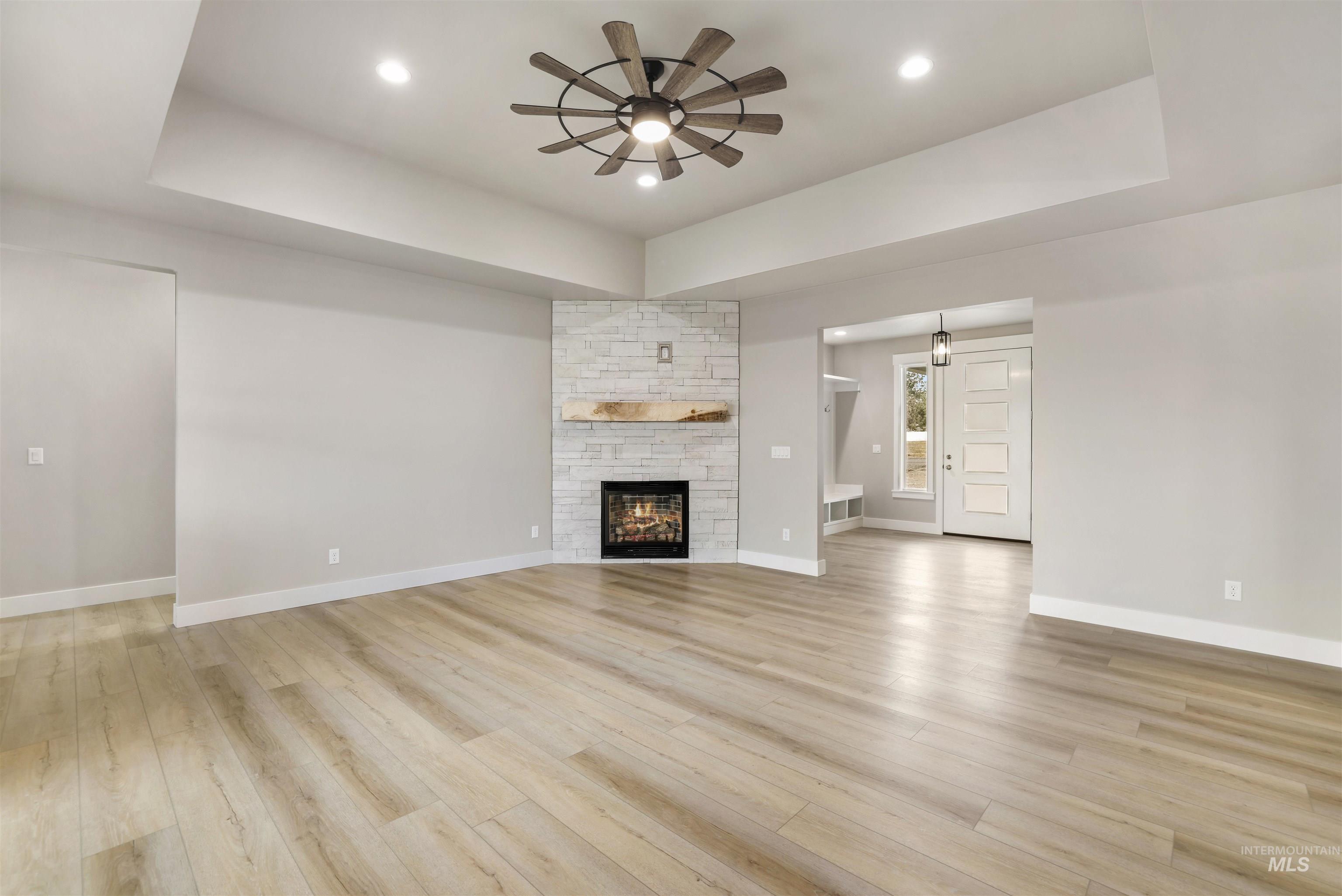 109 Stella Circle Property Photo 8
