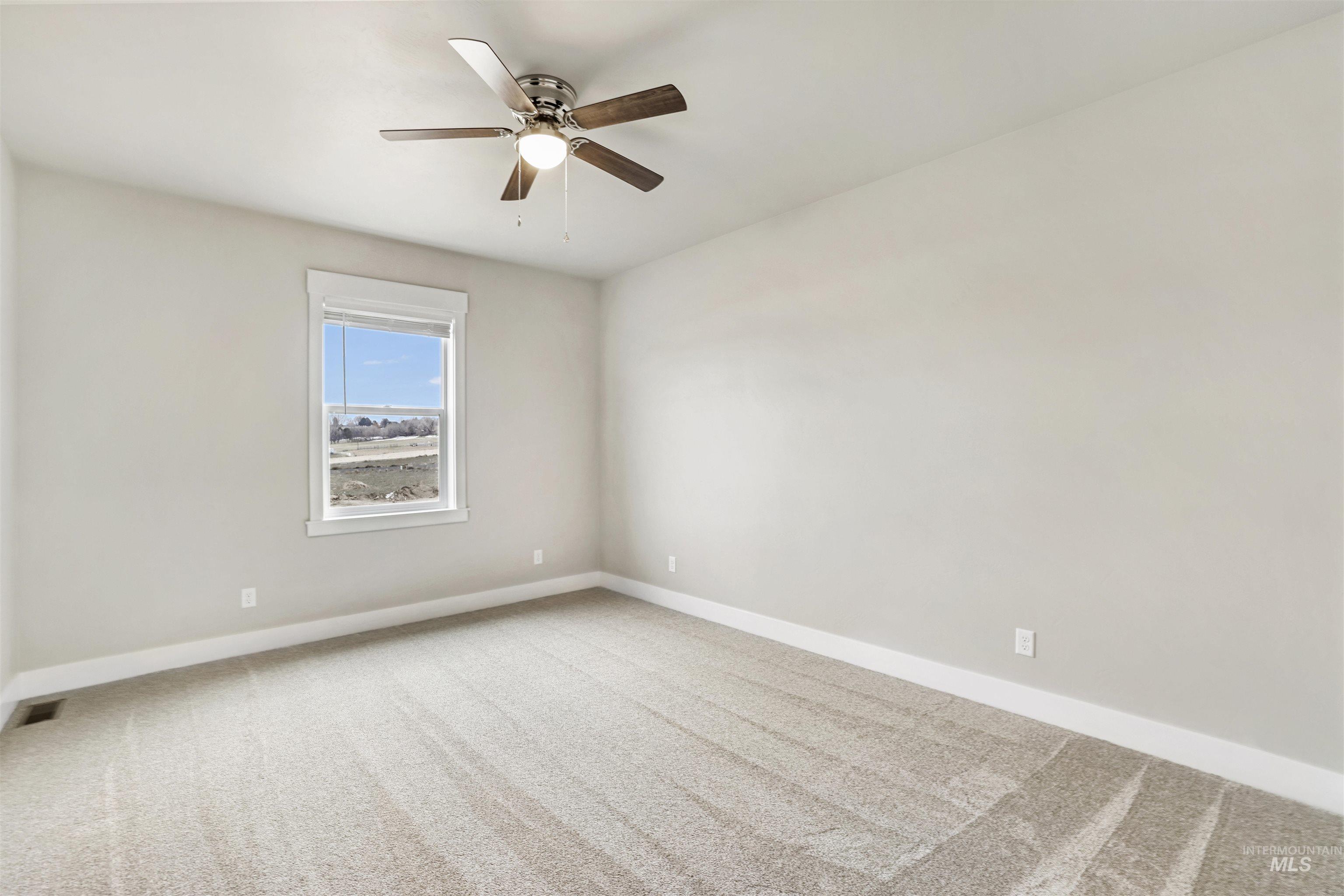 109 Stella Circle Property Photo 20