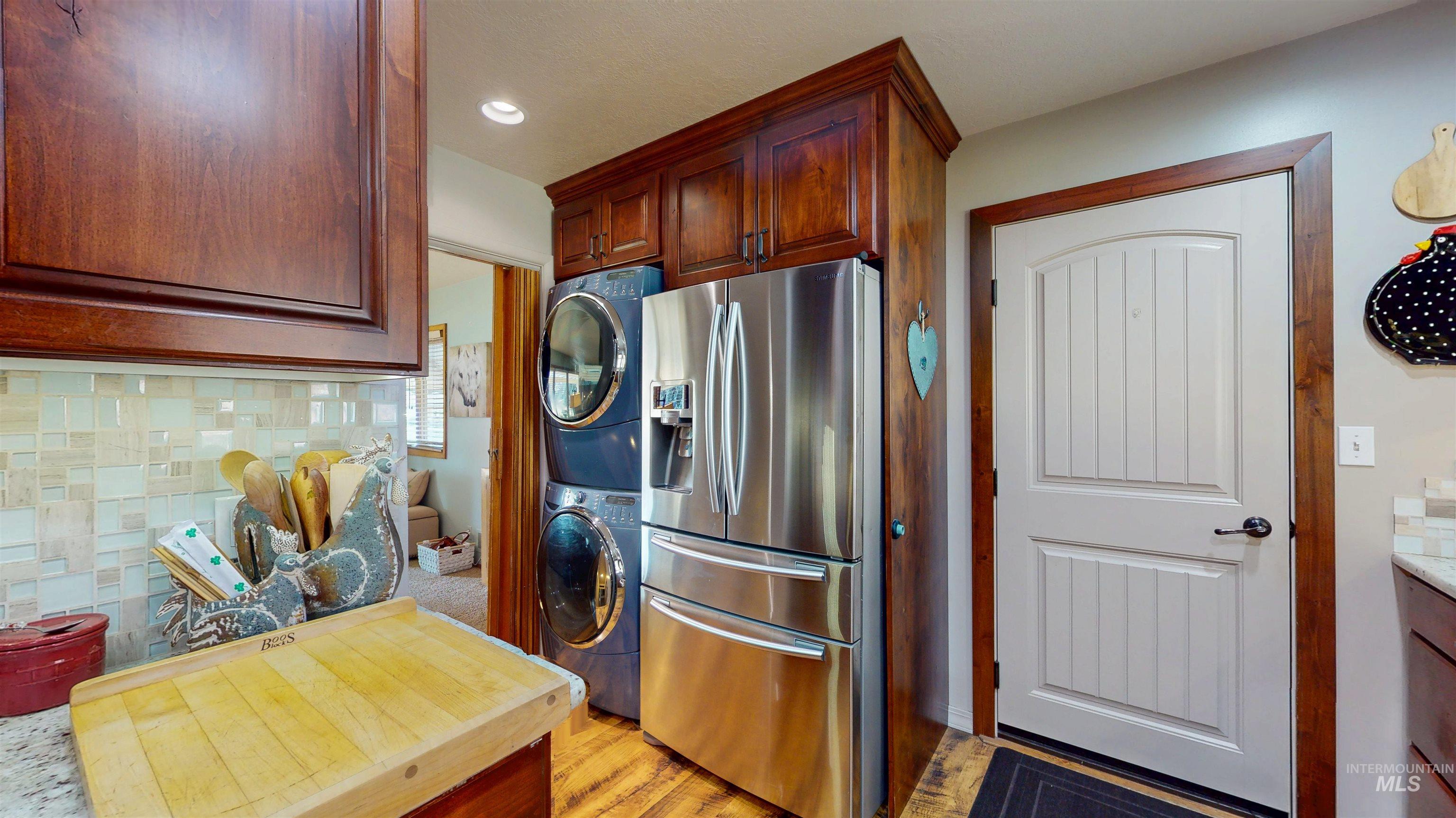 2111 Addison Ave E Property Photo 26