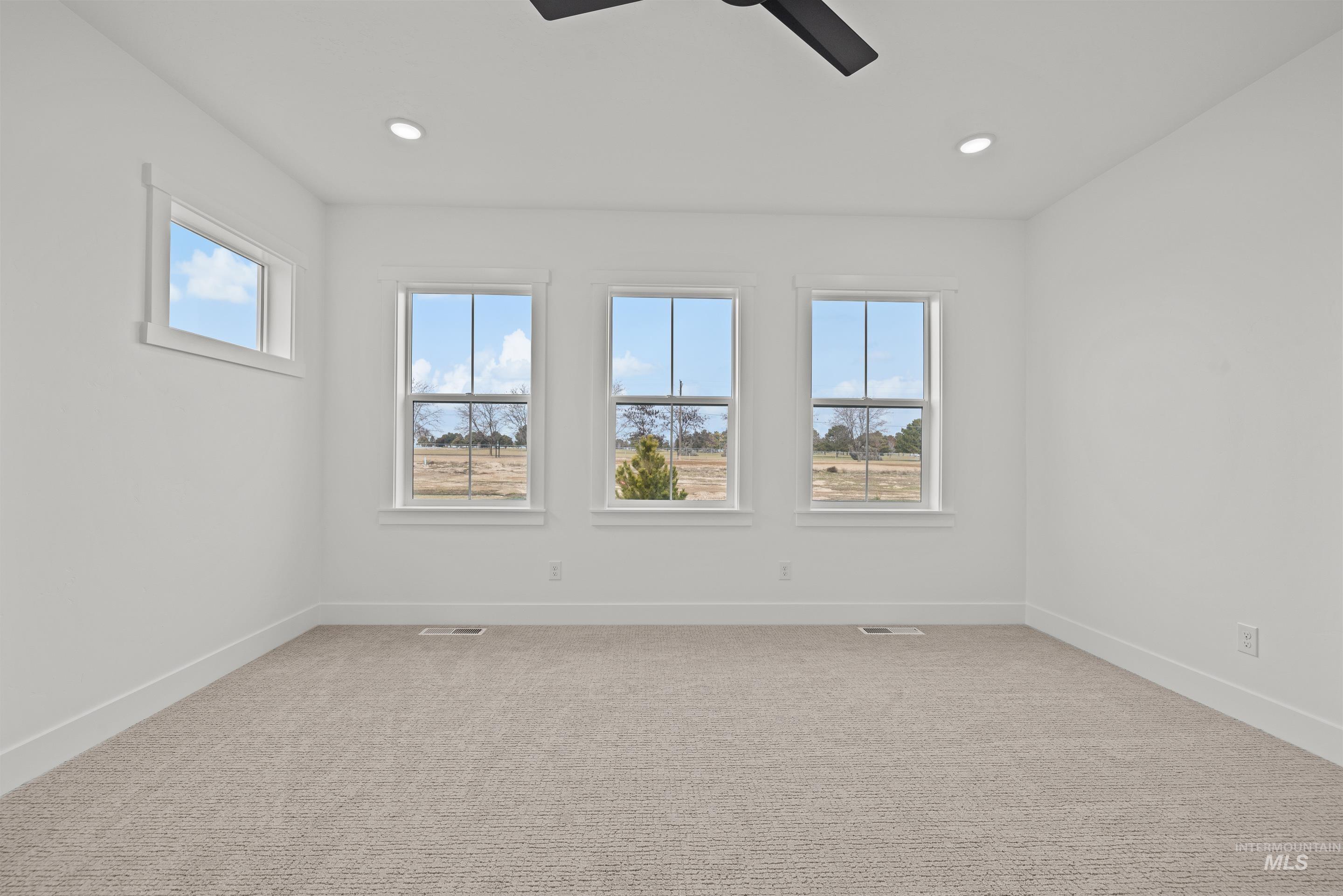 15380 Juniperwood Drive Property Photo 14