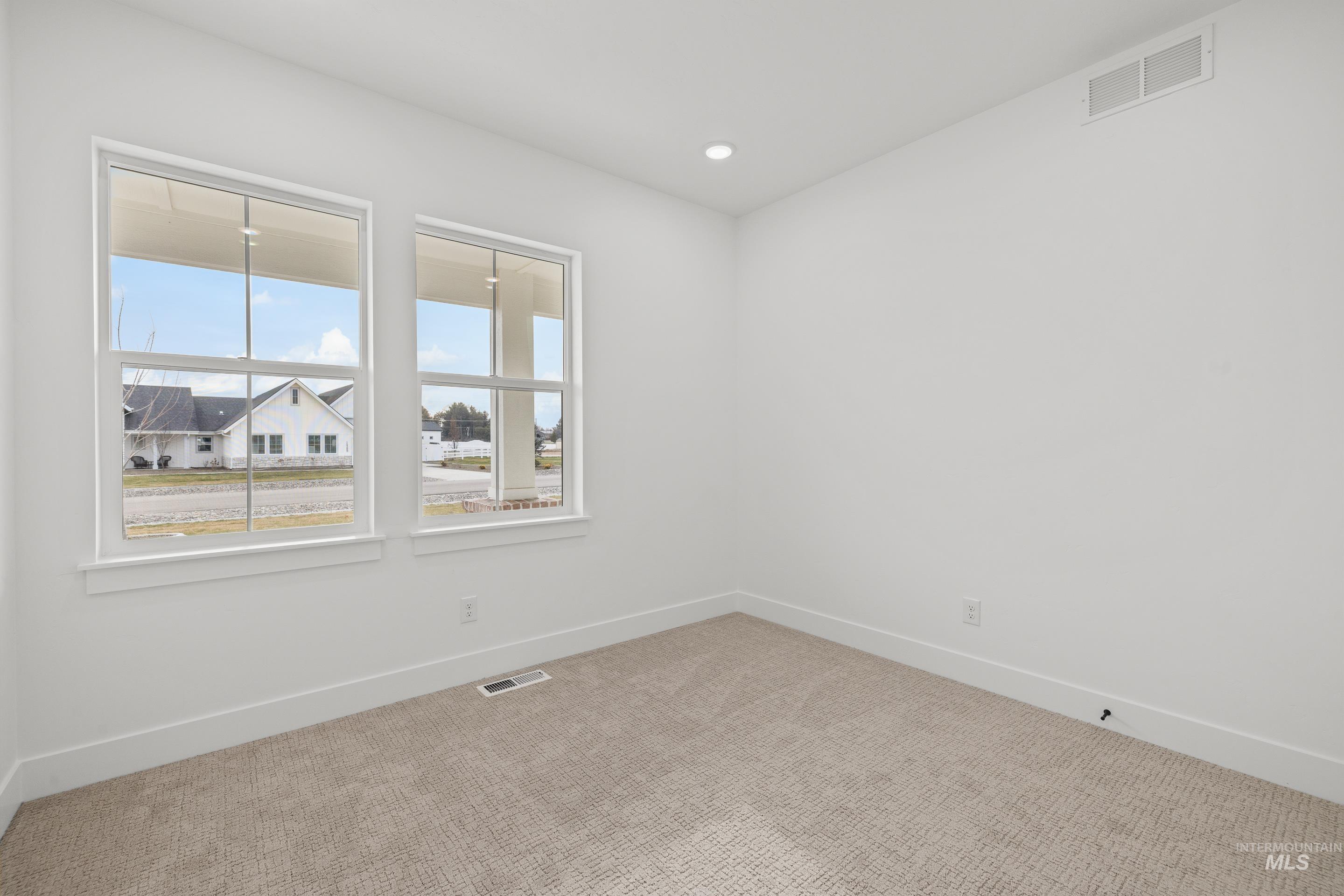 15380 Juniperwood Drive Property Photo 20