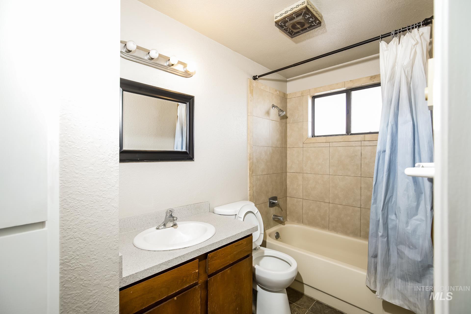 6833 W Colehaven Property Photo 24