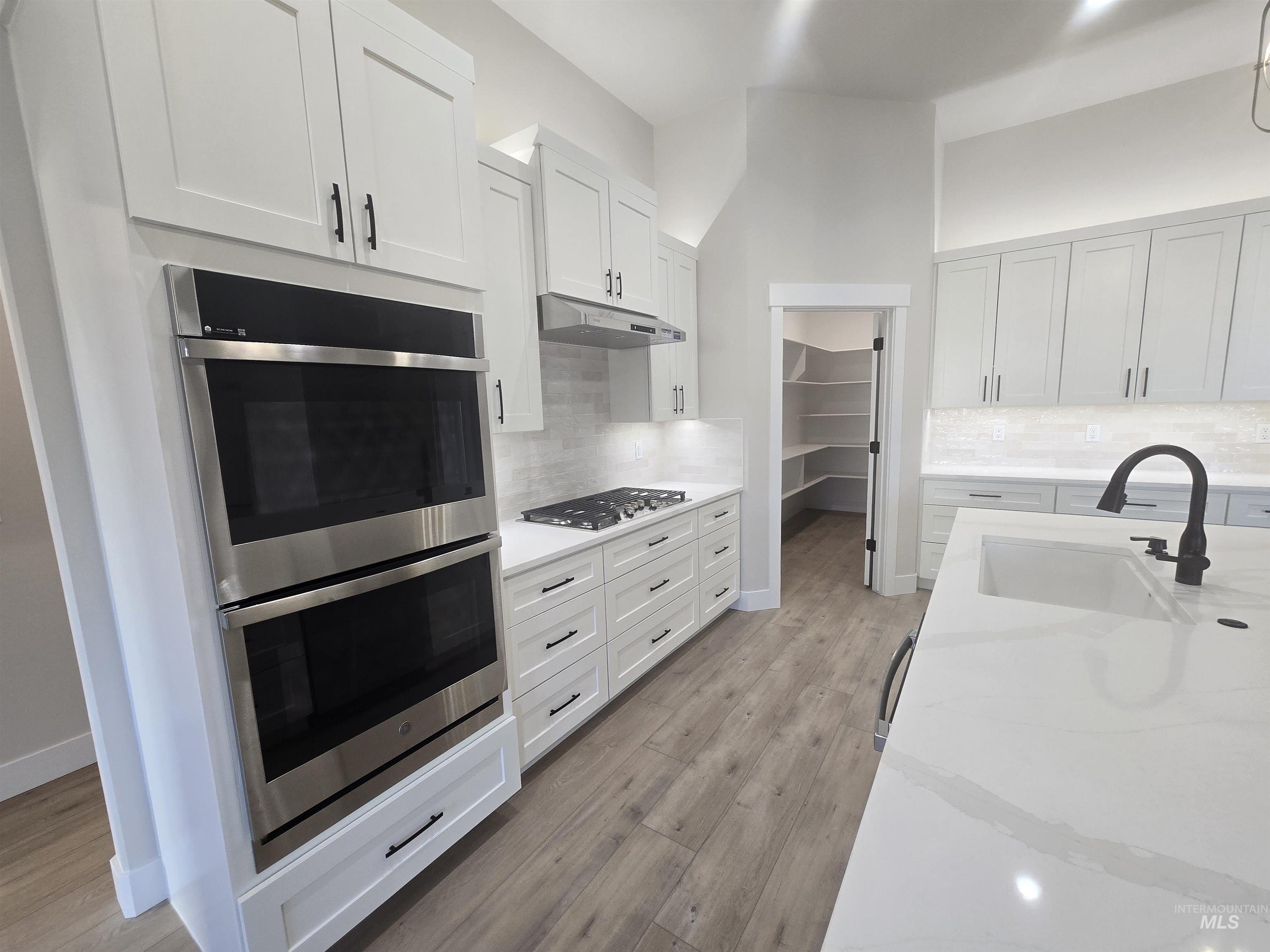 1577 Tule Dr. Property Photo 13