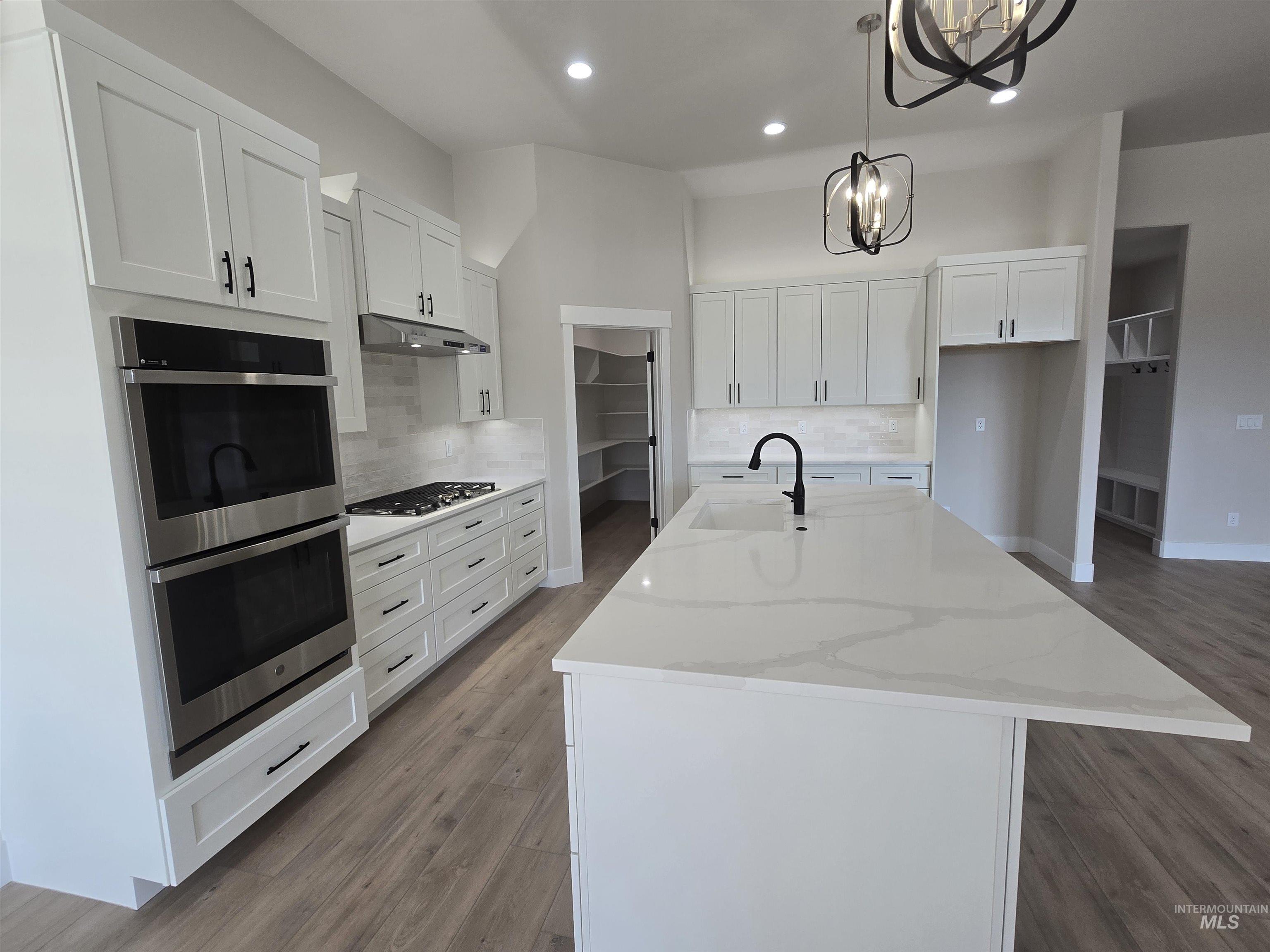1577 Tule Dr. Property Photo 15
