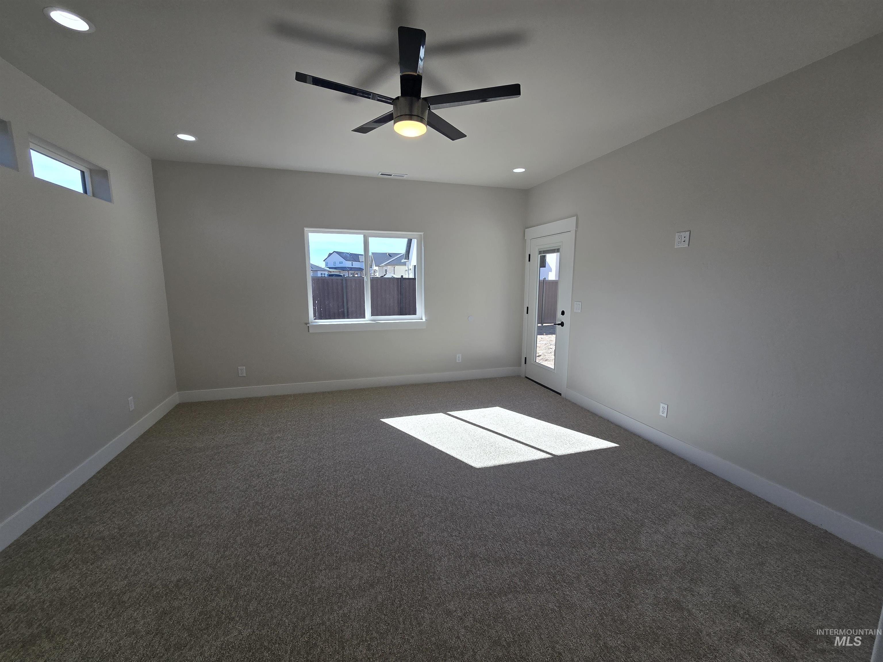 1577 Tule Dr. Property Photo 22