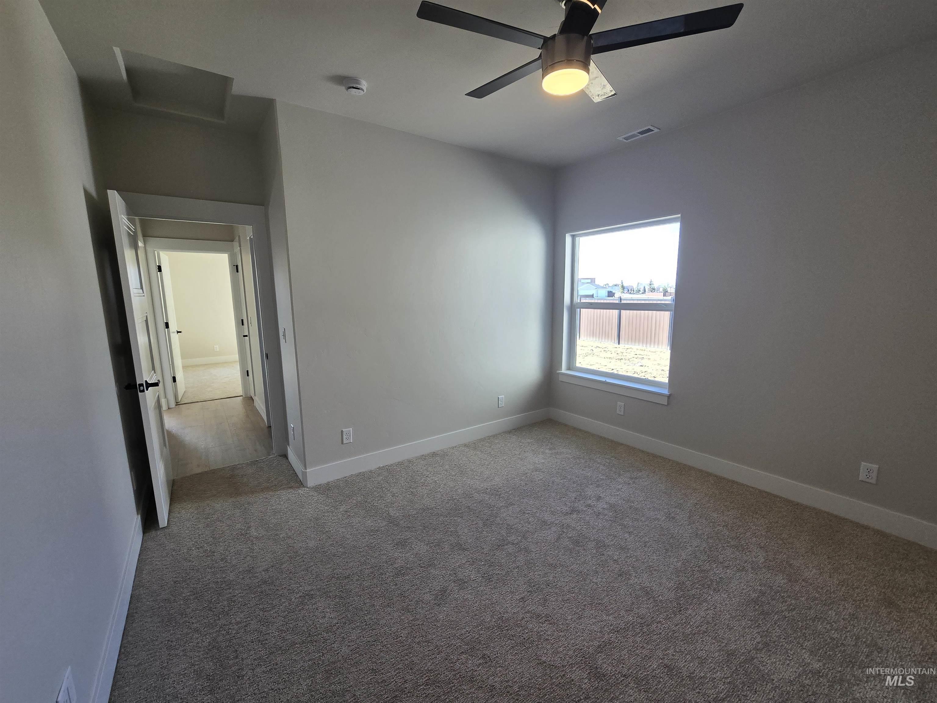 1577 Tule Dr. Property Photo 32