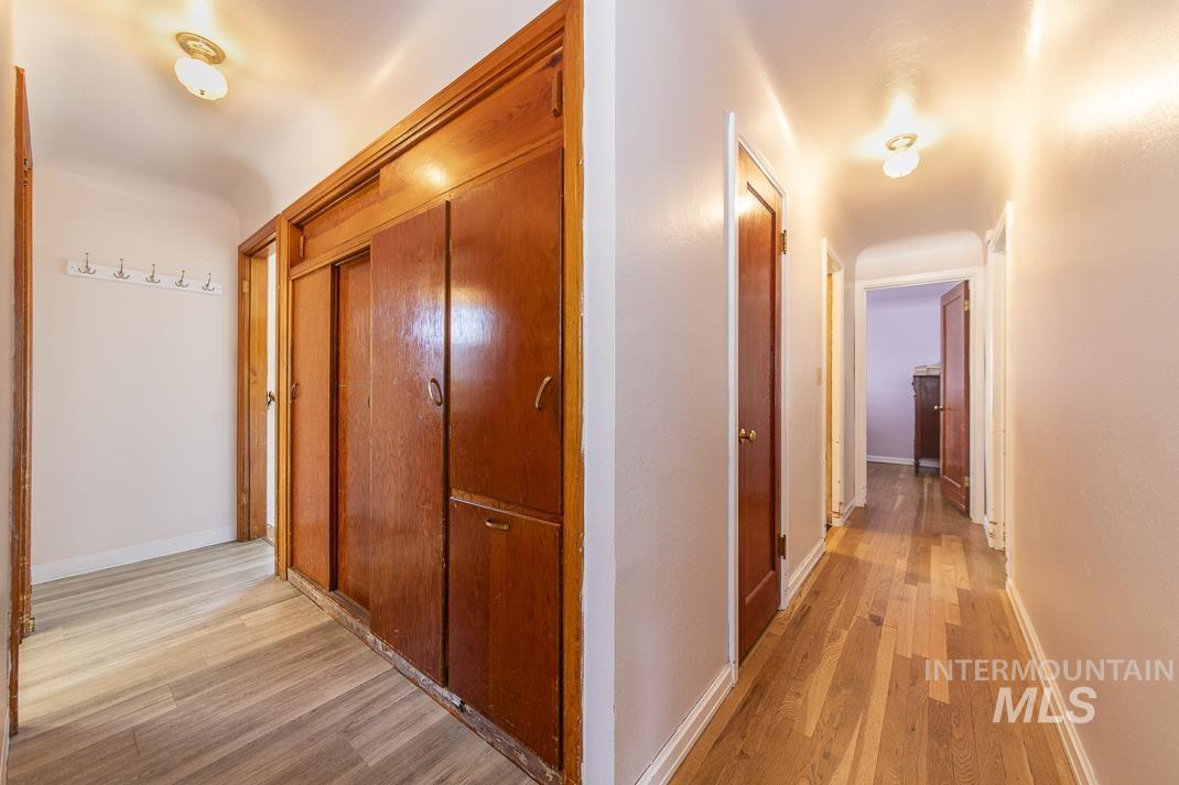 119 S. Holly Street Property Photo 18