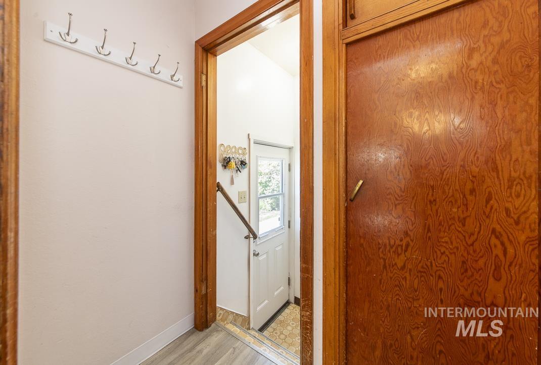 119 S. Holly Street Property Photo 28