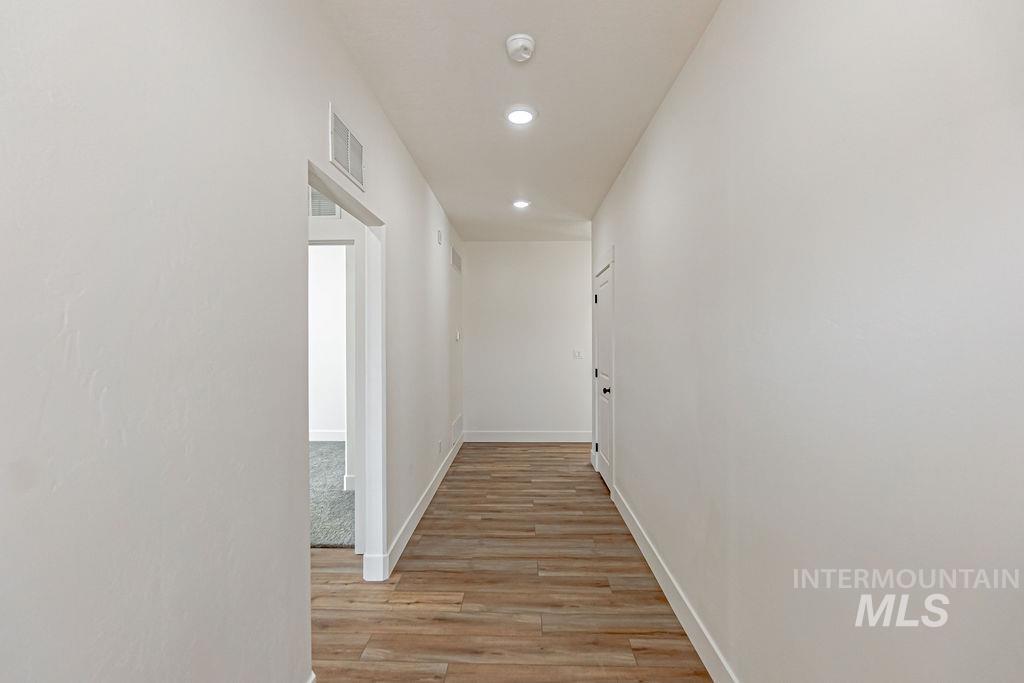 2089 Magellan Loop Property Photo 7