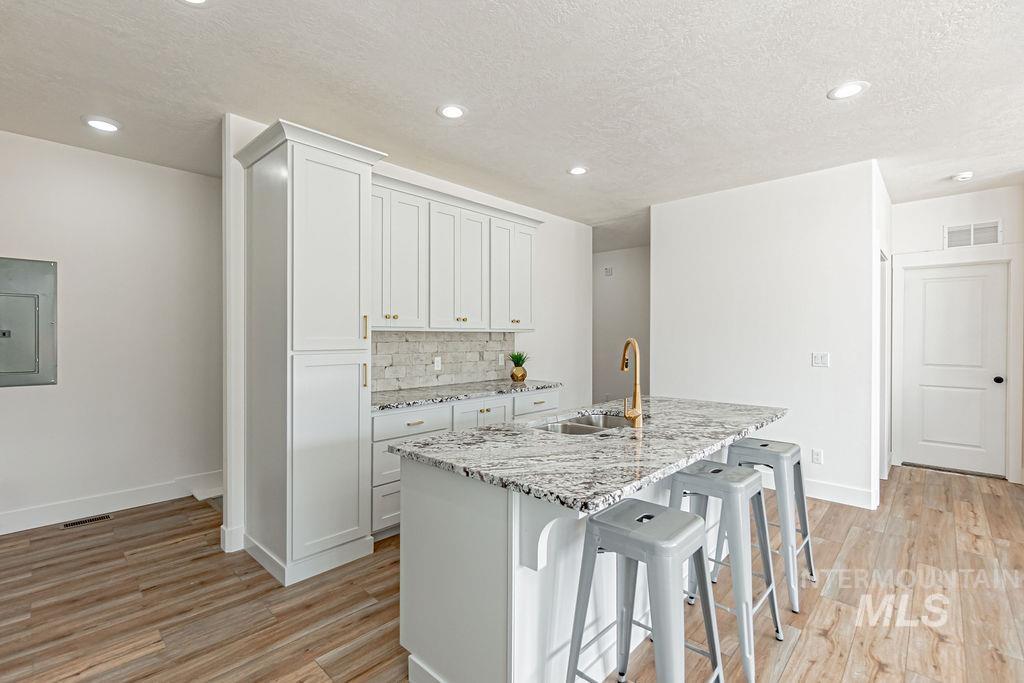 2089 Magellan Loop Property Photo 10