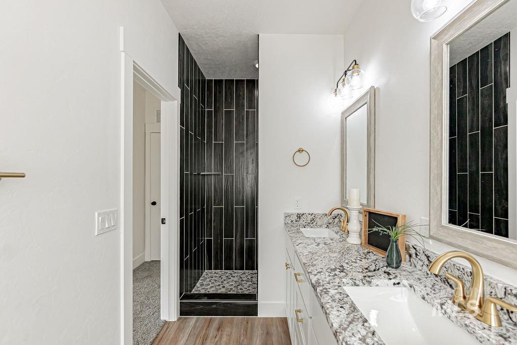 2089 Magellan Loop Property Photo 24