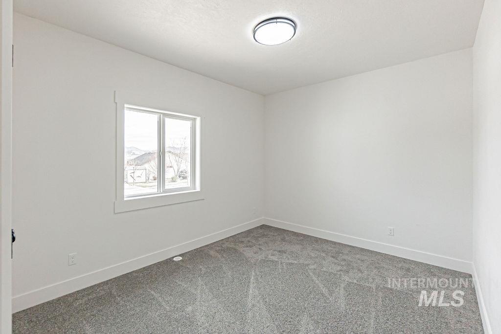 2089 Magellan Loop Property Photo 29