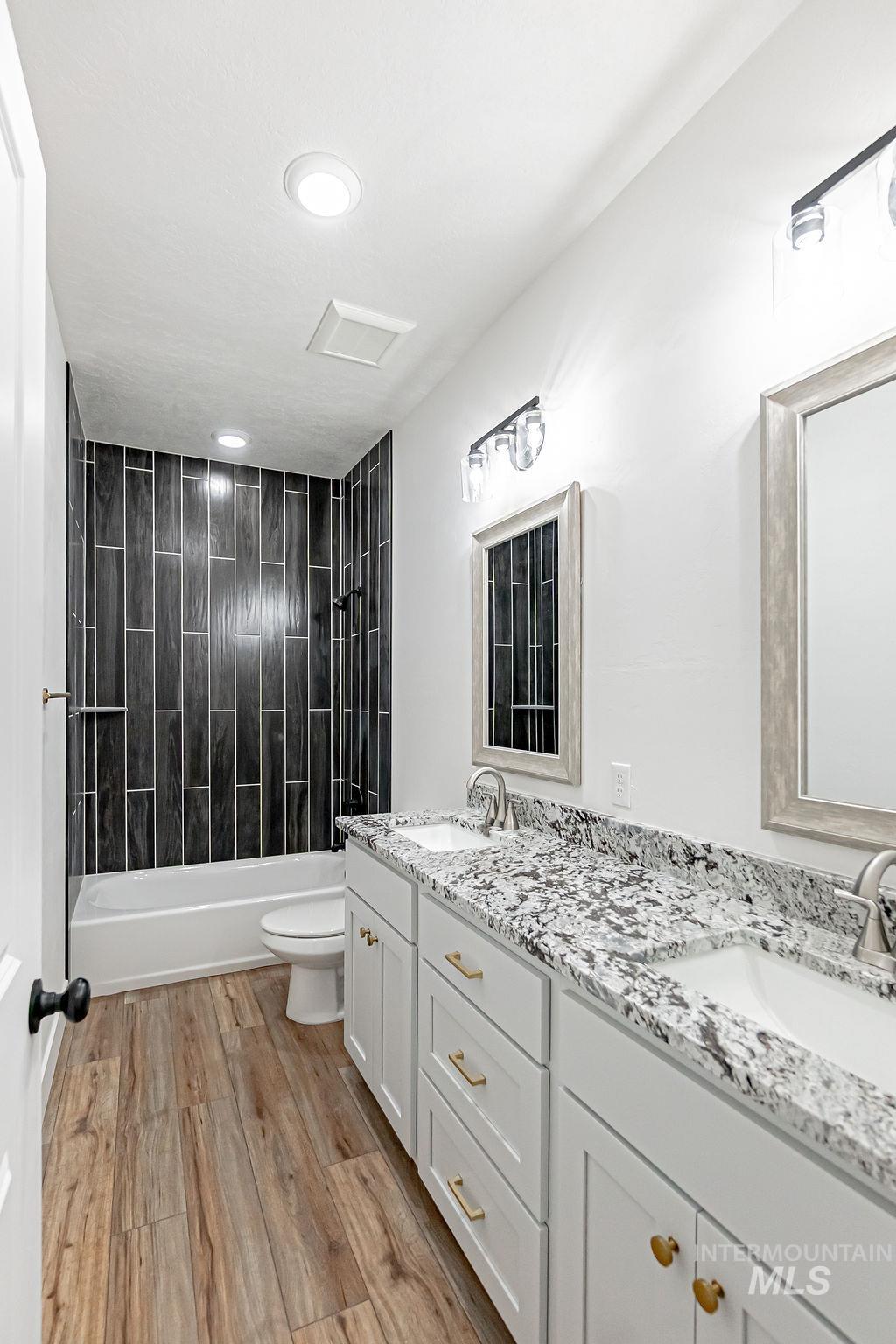 2089 Magellan Loop Property Photo 34