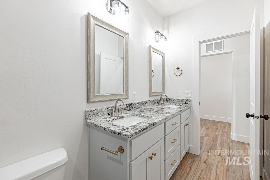 2089 Magellan Loop Property Photo 35