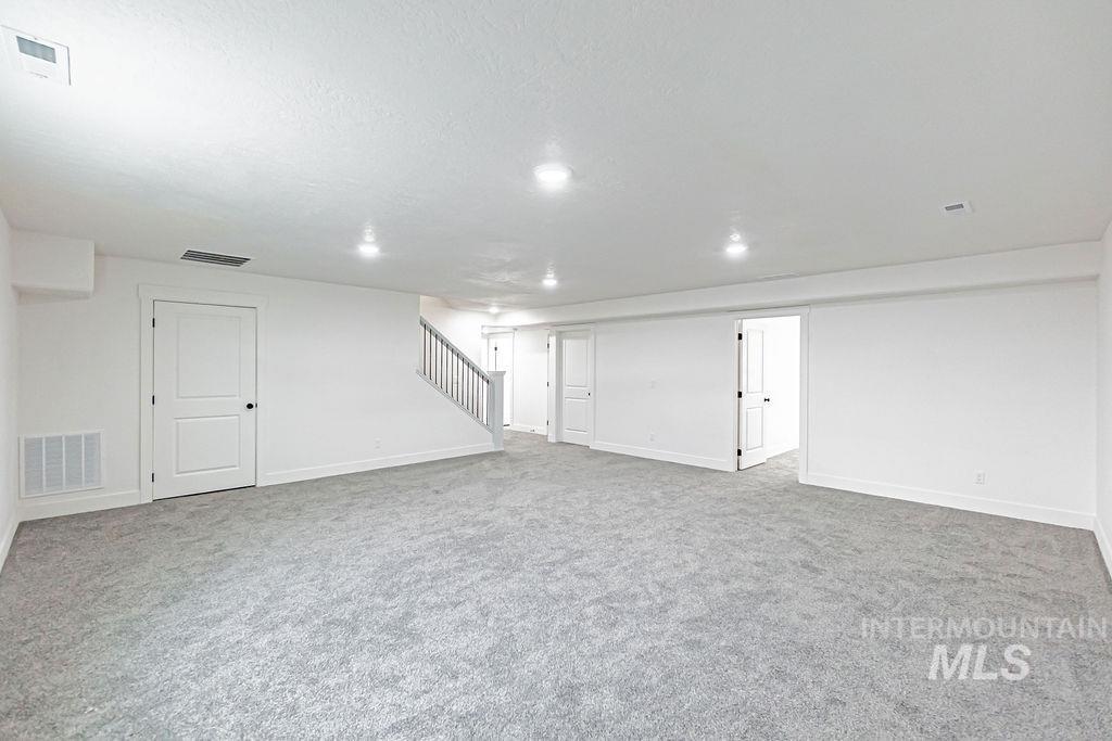 2089 Magellan Loop Property Photo 37