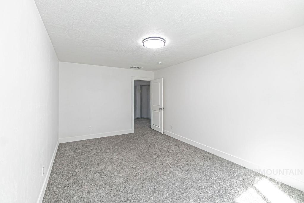 2089 Magellan Loop Property Photo 40
