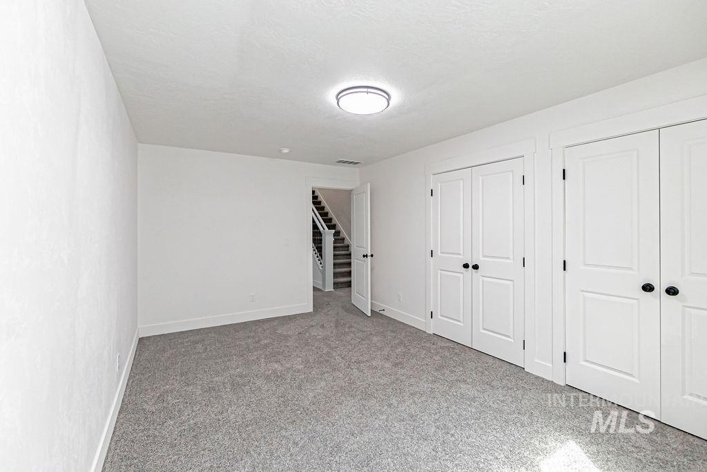 2089 Magellan Loop Property Photo 42
