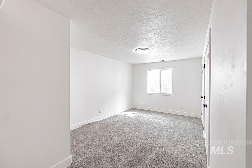 2089 Magellan Loop Property Photo 43