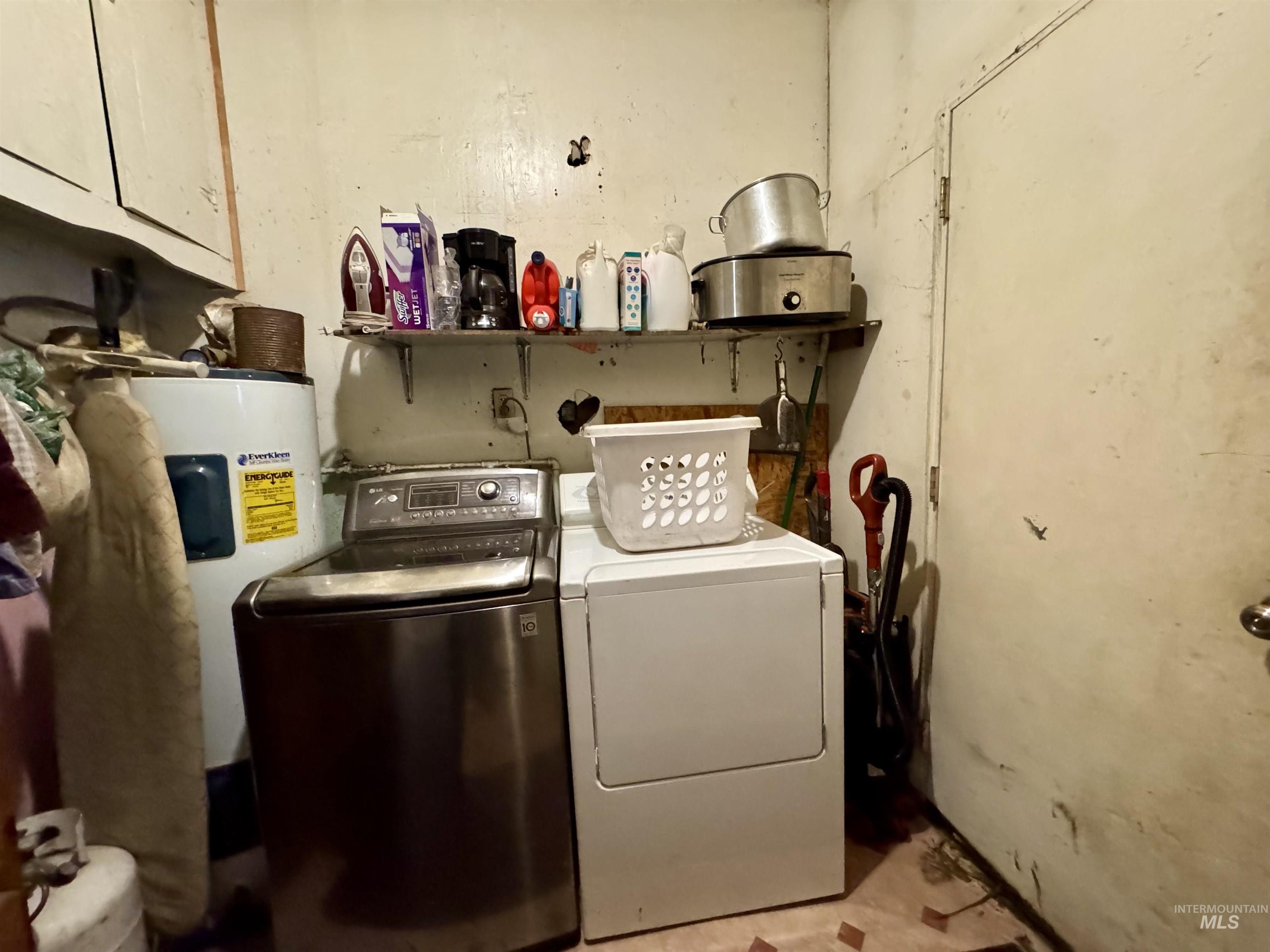 412 Walnut St Property Photo 18