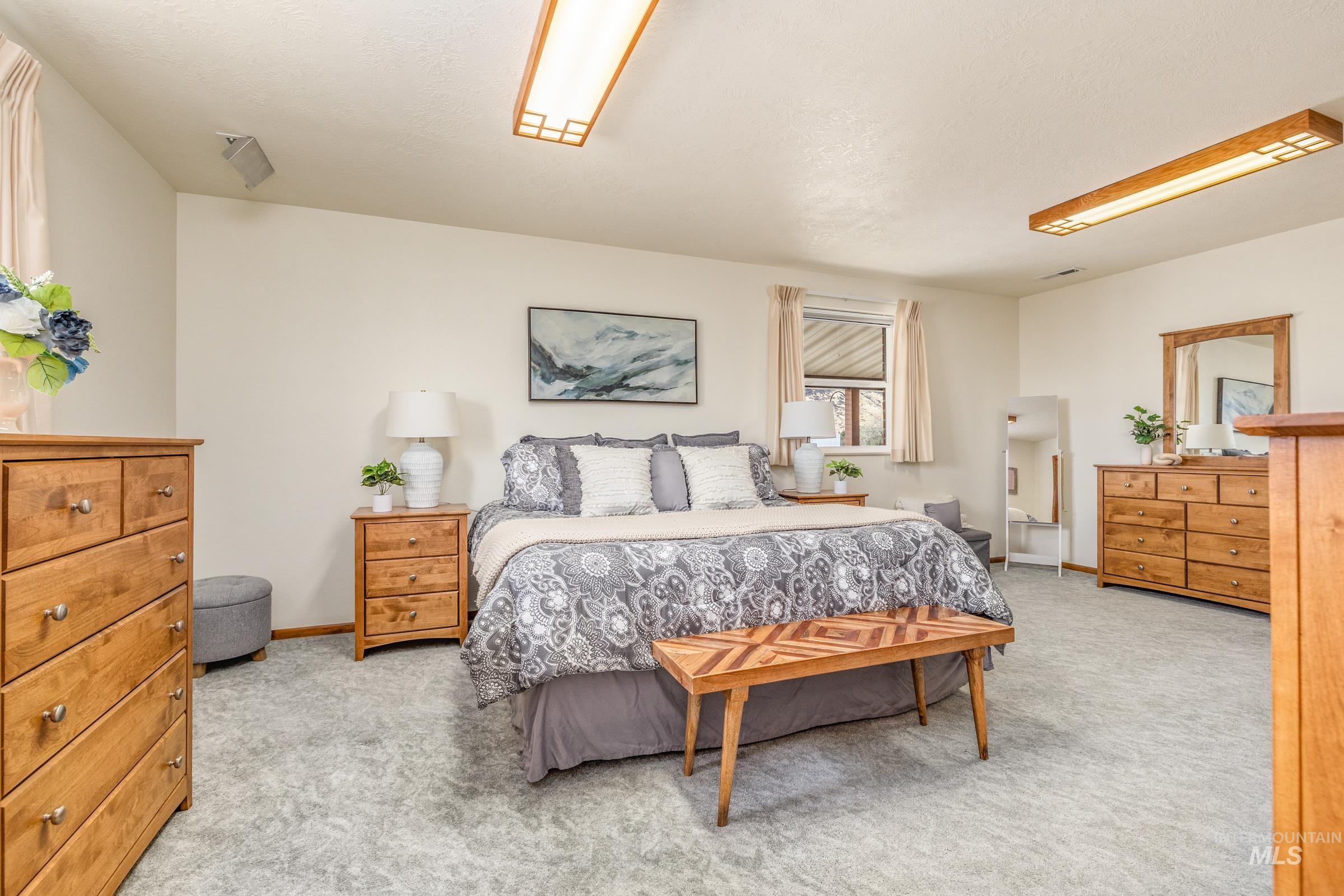 10514 Airpark Loop Property Photo 10