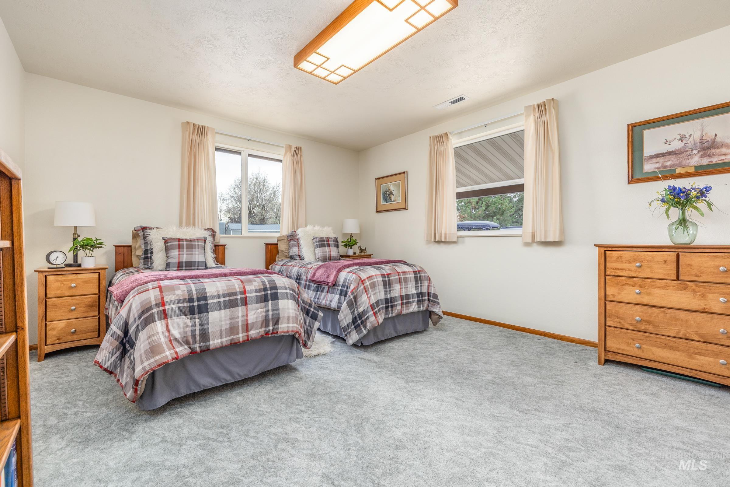 10514 Airpark Loop Property Photo 29