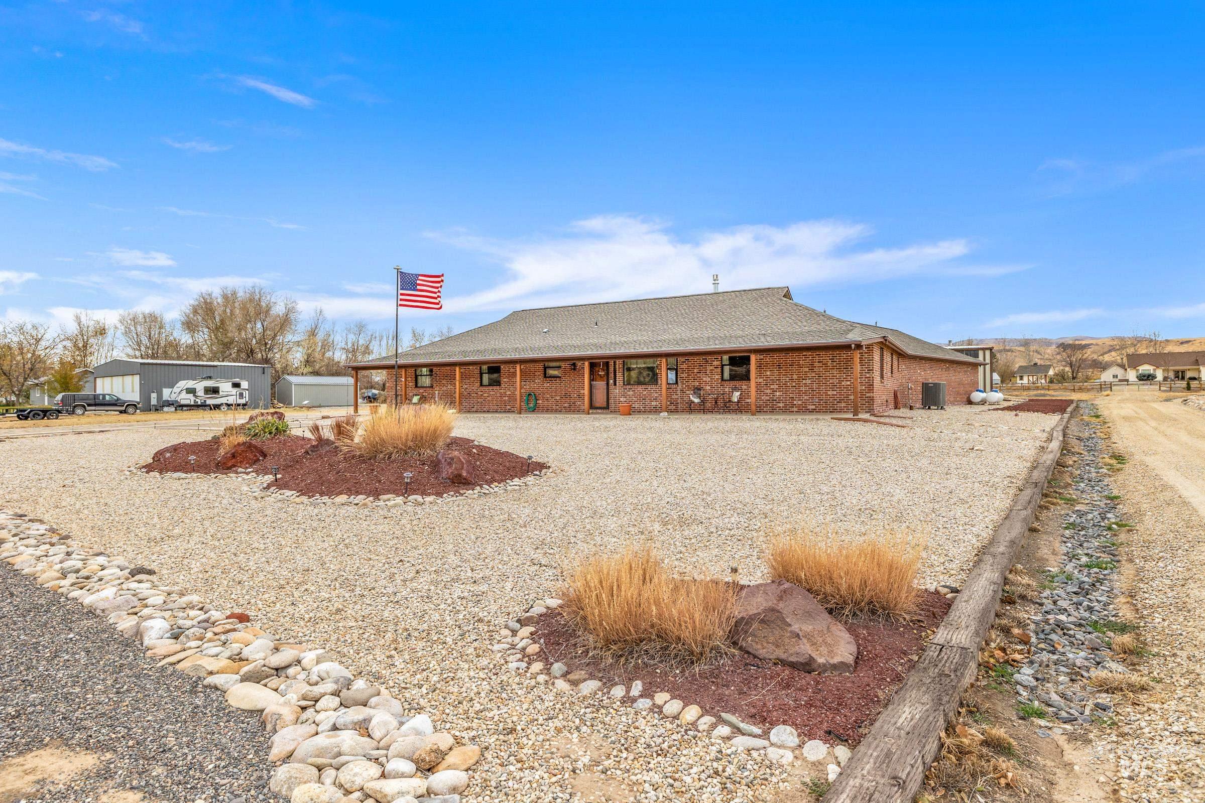 10514 Airpark Loop Property Photo 32