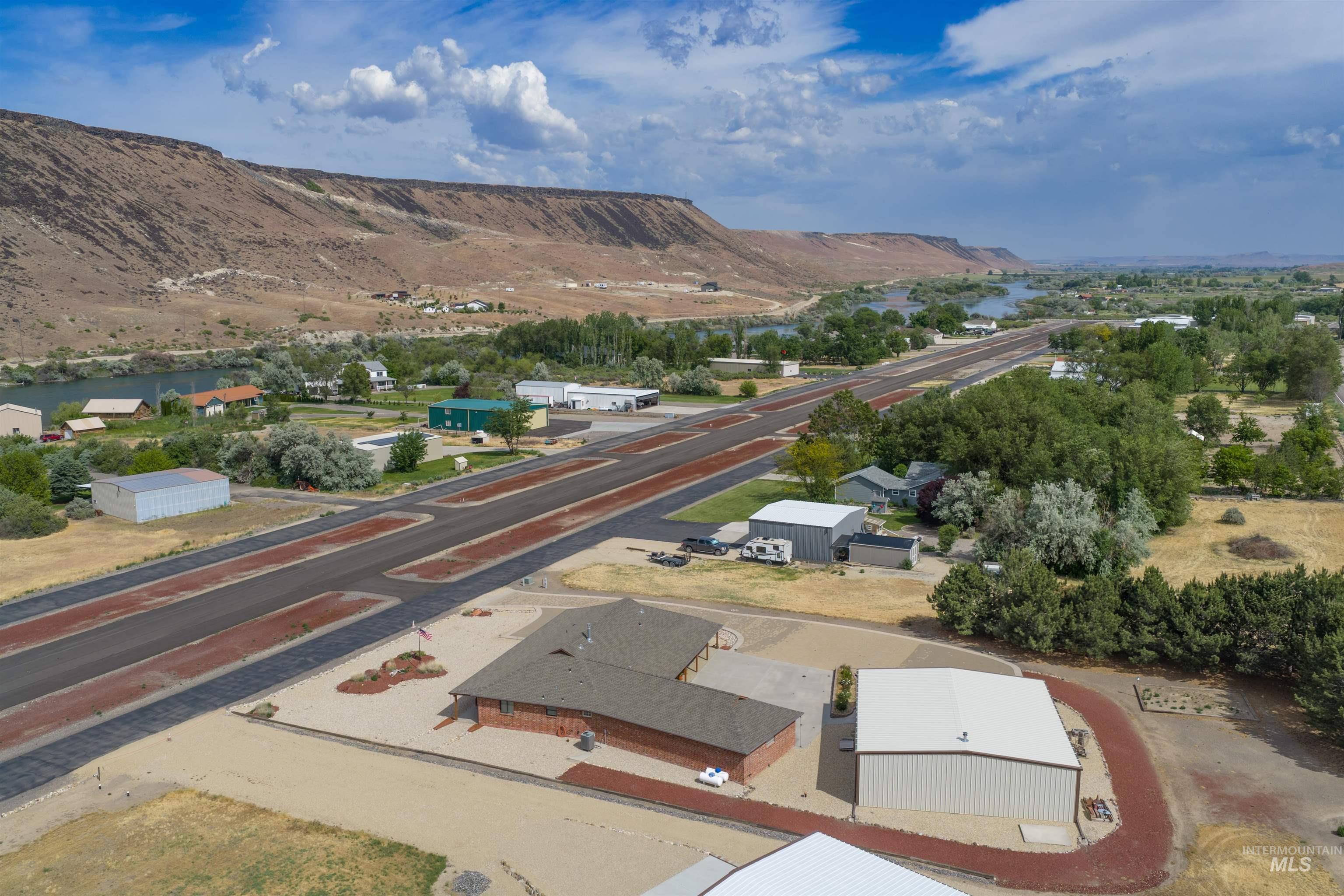 10514 Airpark Loop Property Photo 40