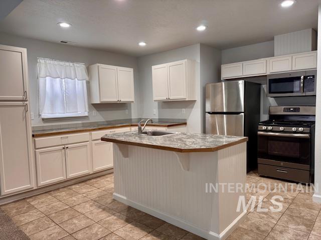 1503 Old Maple Dr Property Photo 7