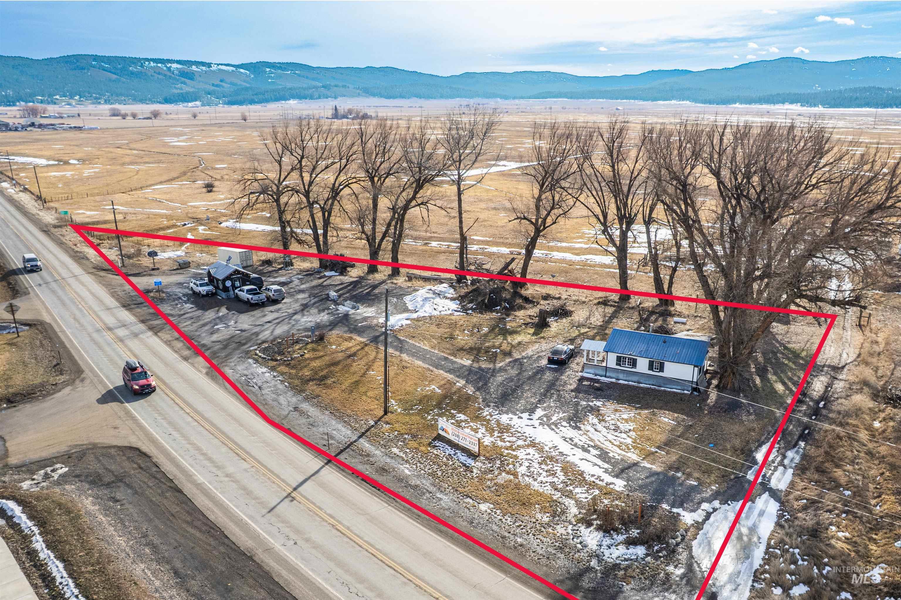 3100 Hwy 55 Property Photo 1
