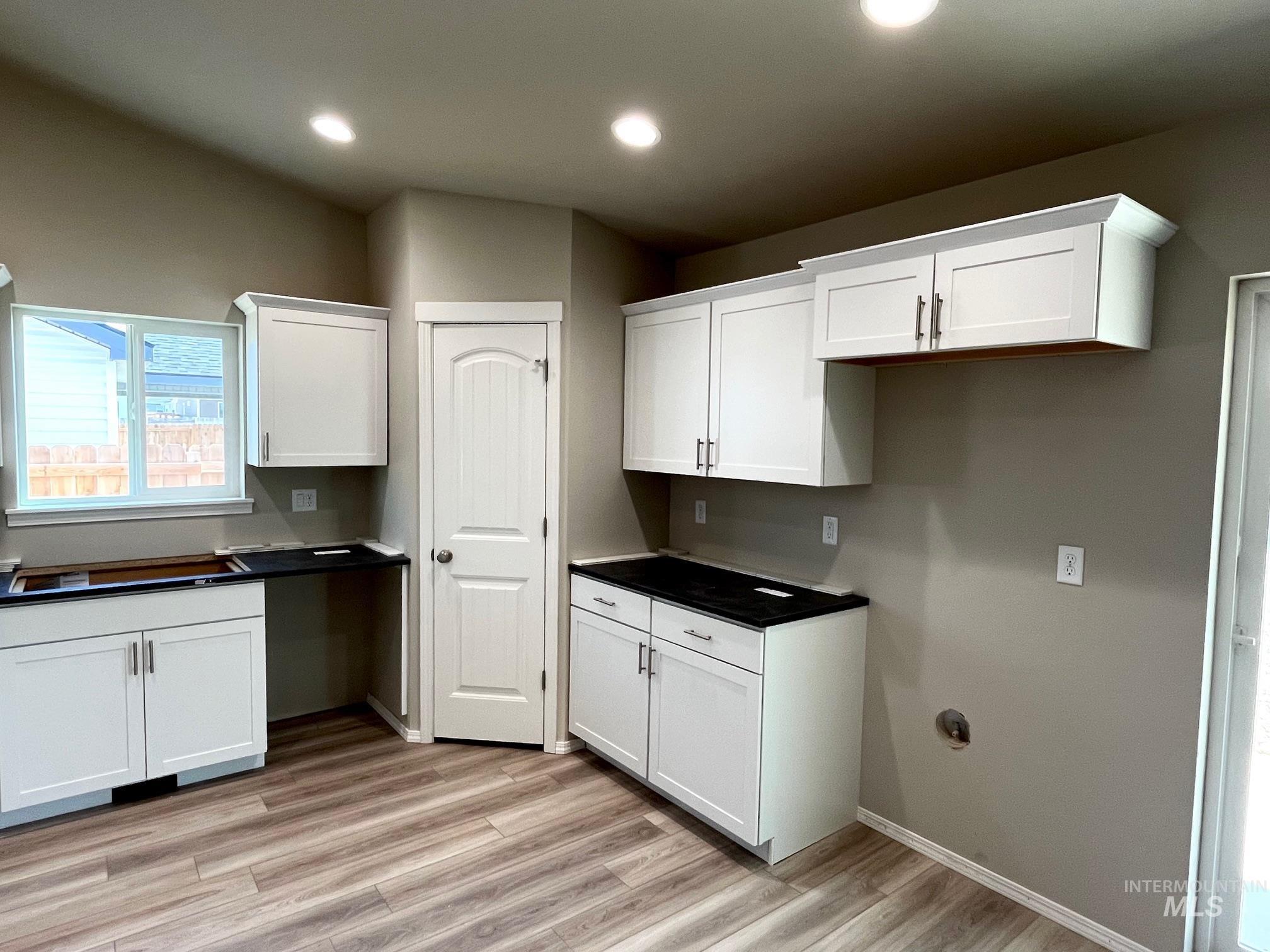 1115 Meadow Lake Loop Property Photo 10