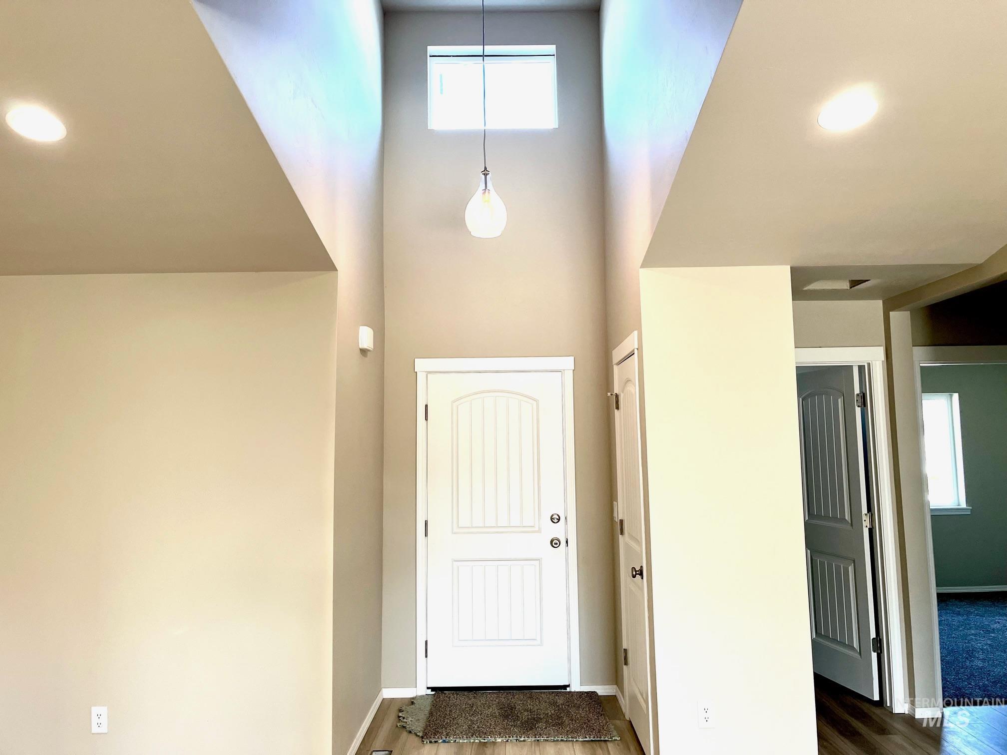 1115 Meadow Lake Loop Property Photo 13