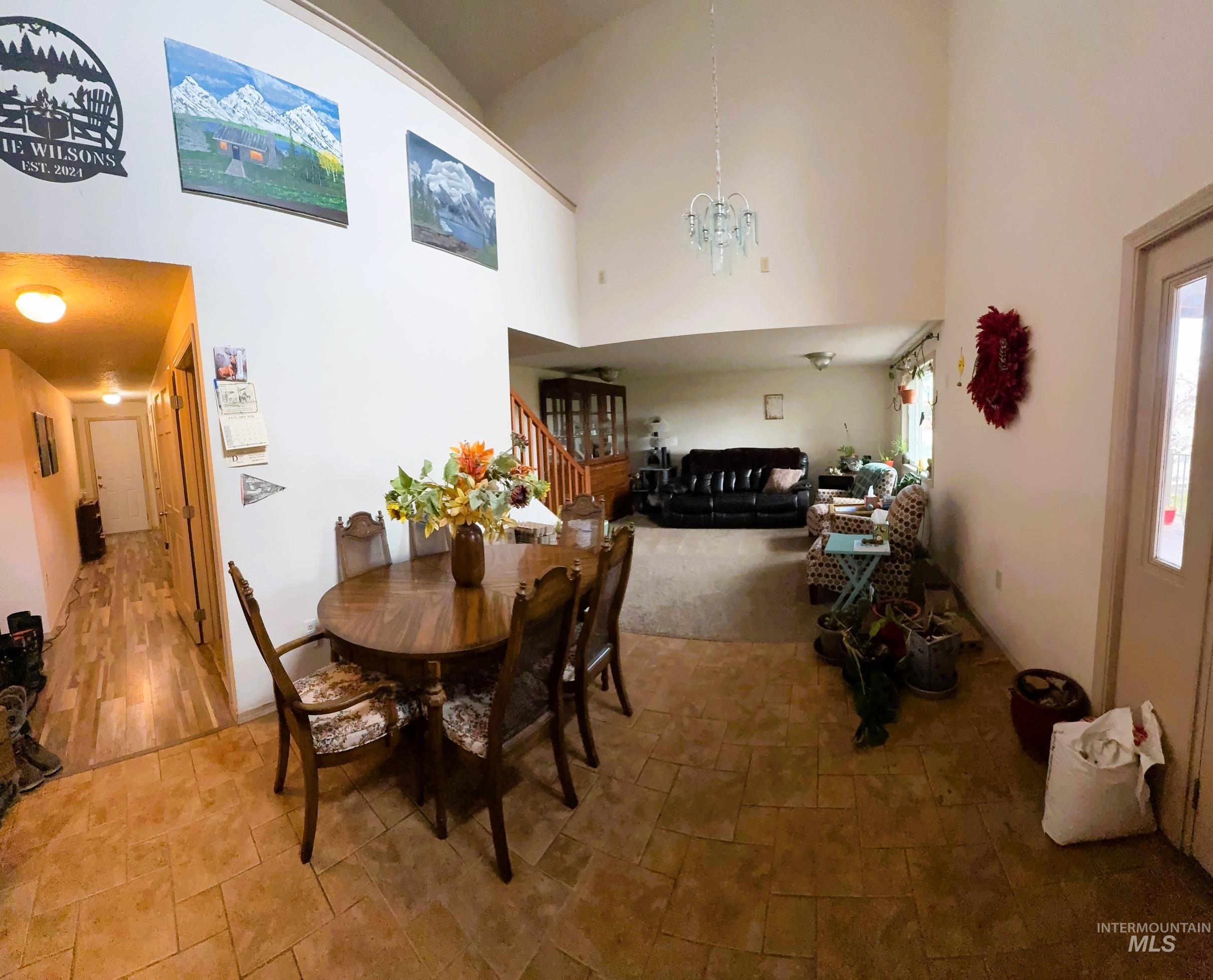 16985 Garnet Rd Property Photo 12