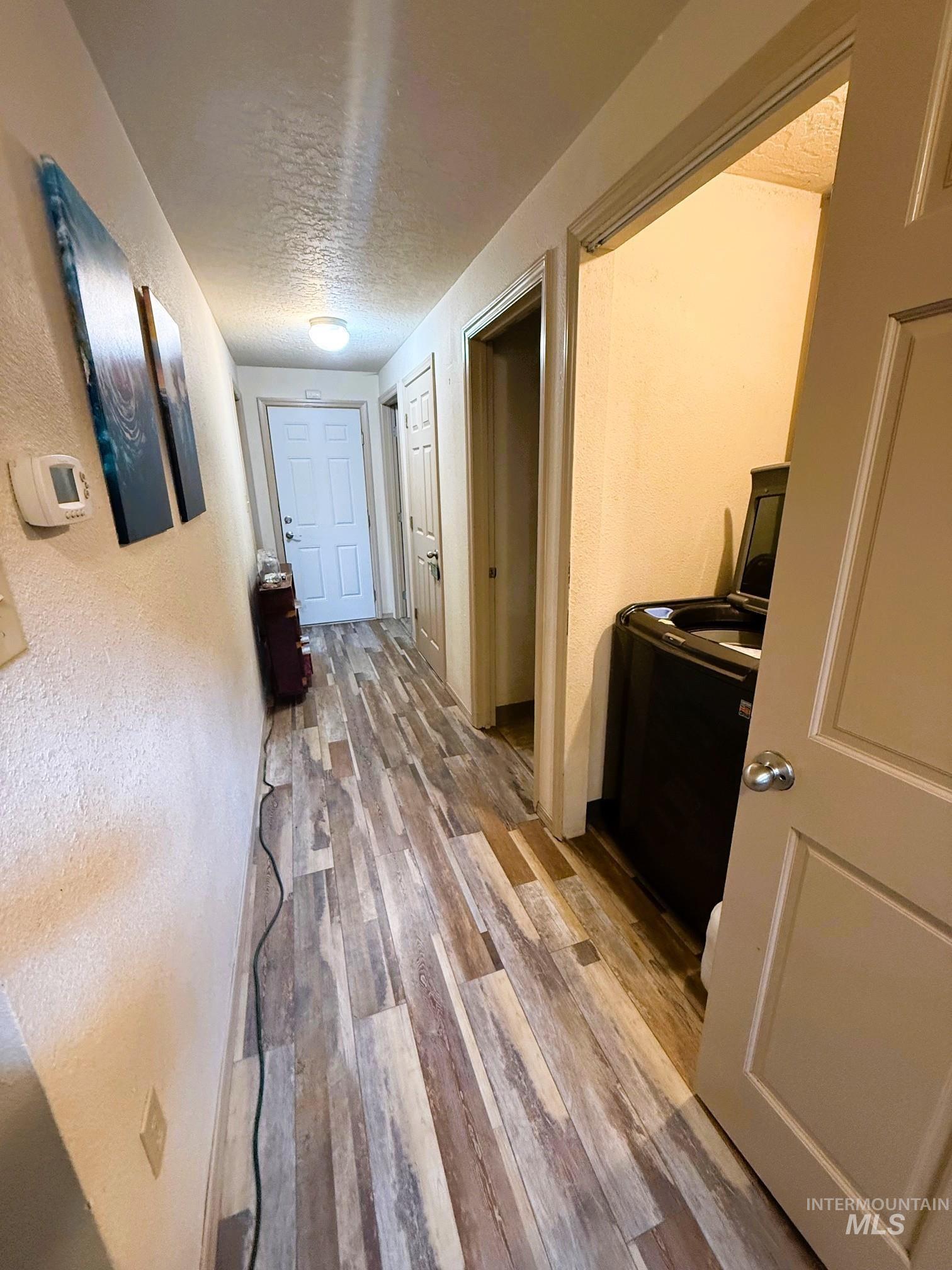 16985 Garnet Rd Property Photo 22