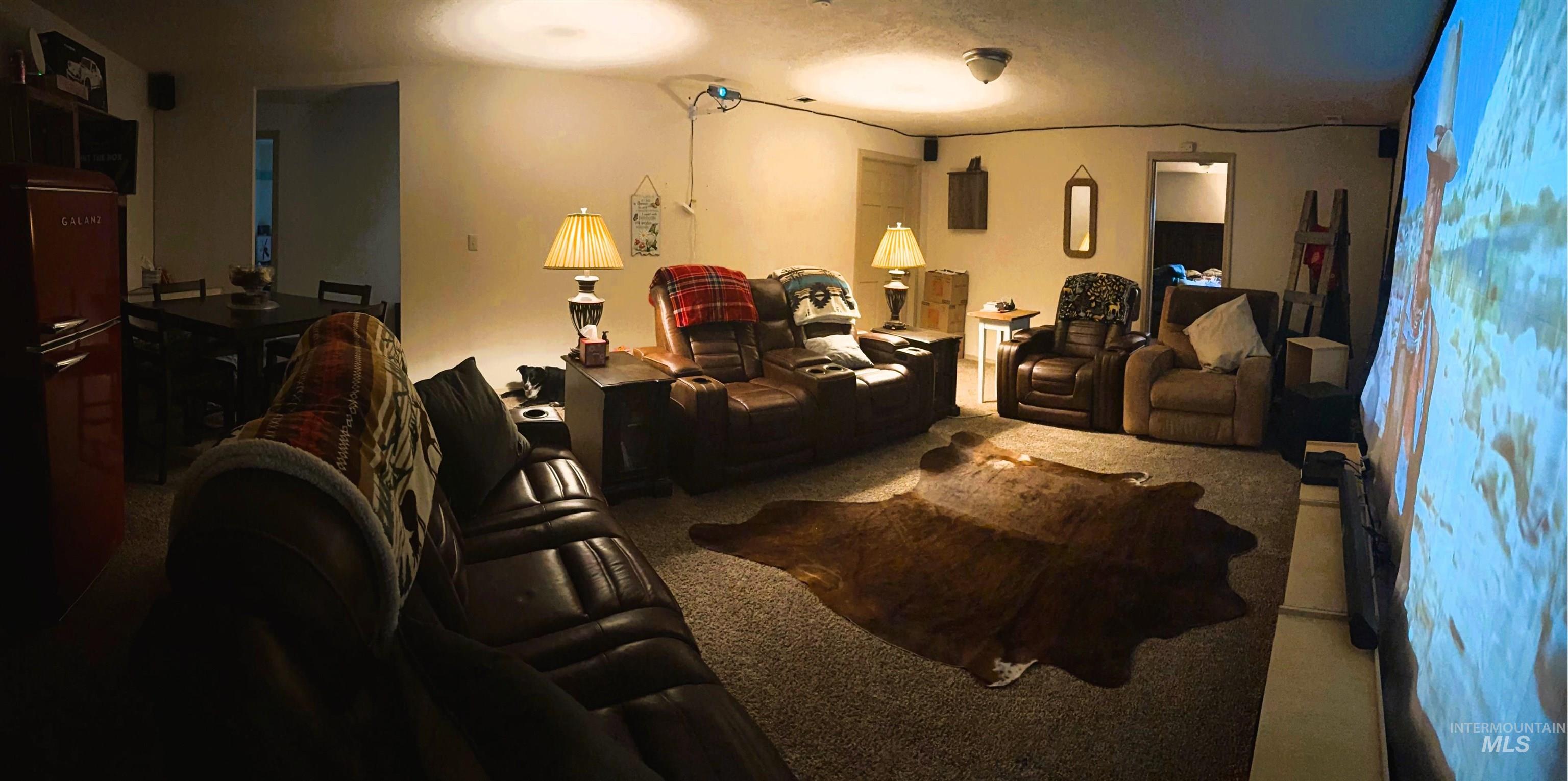 16985 Garnet Rd Property Photo 26