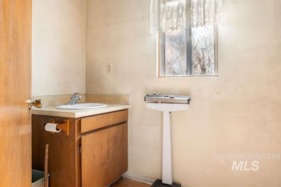 2026 Silcott Hills Road Property Photo 14